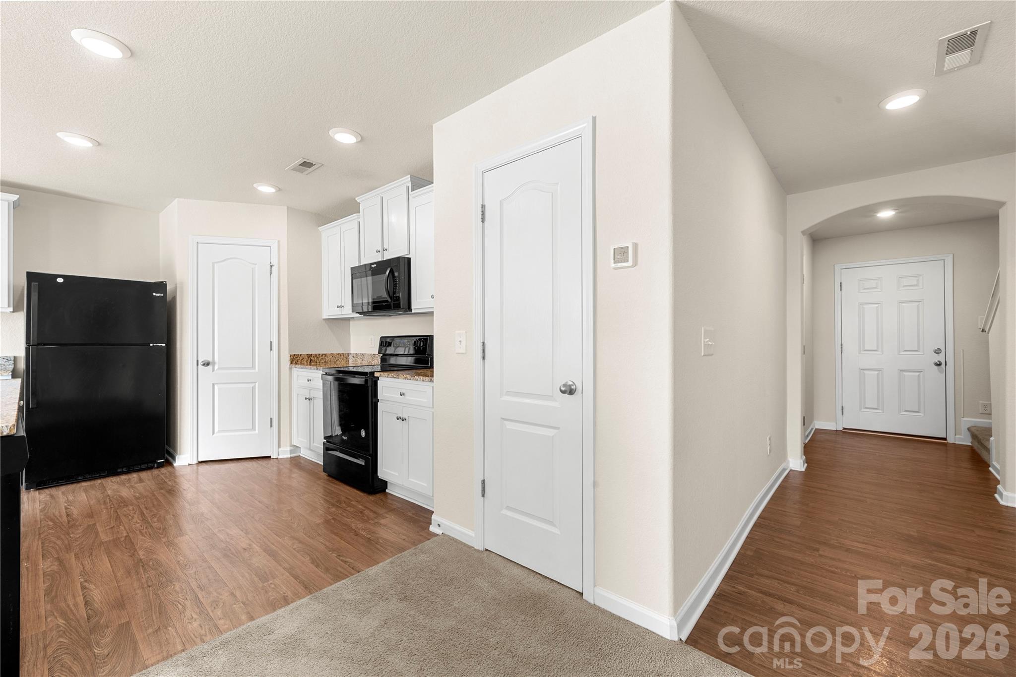 3214 Ellingford Road Property Photo 8