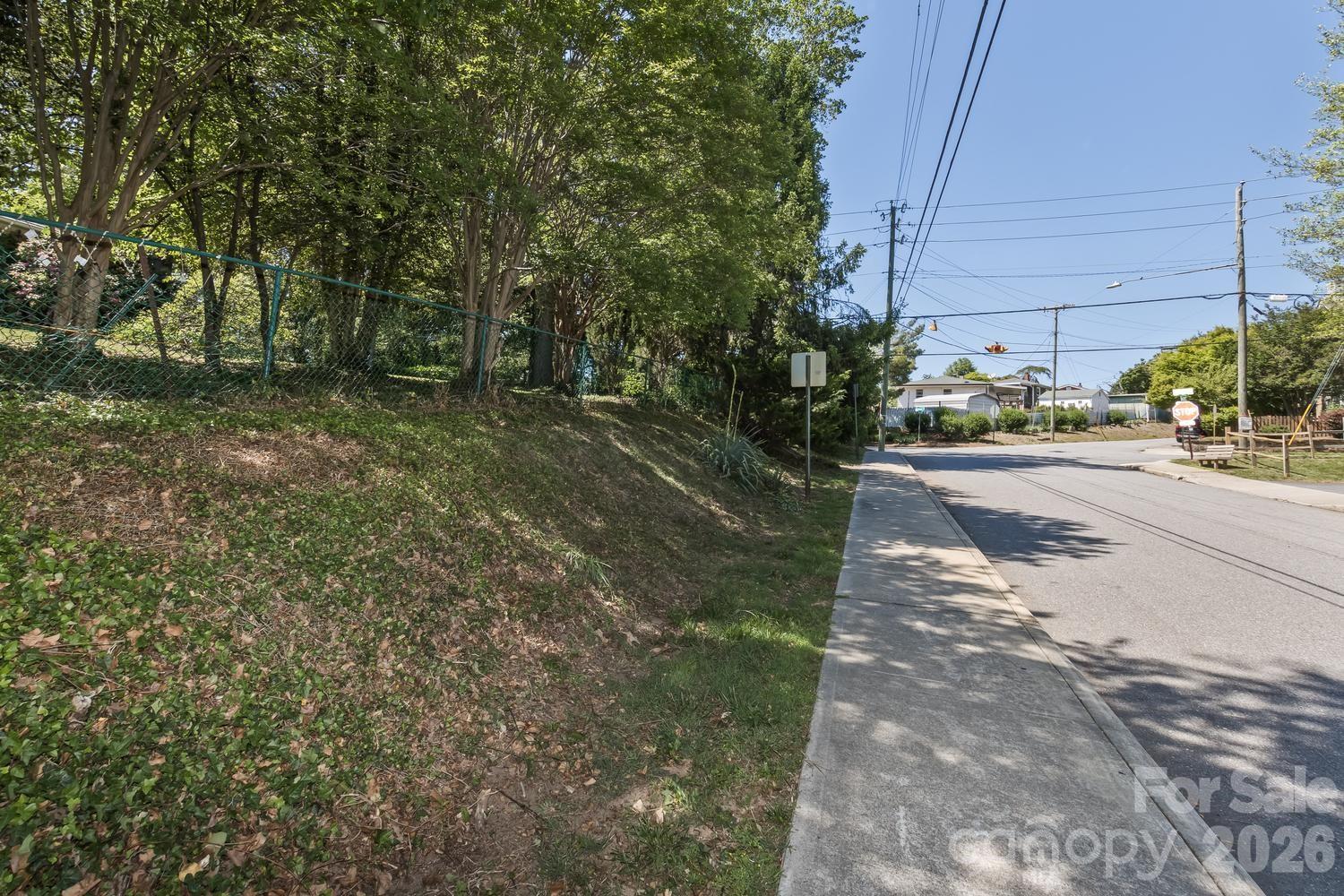 999999 Mount Clare Avenue Property Photo 6