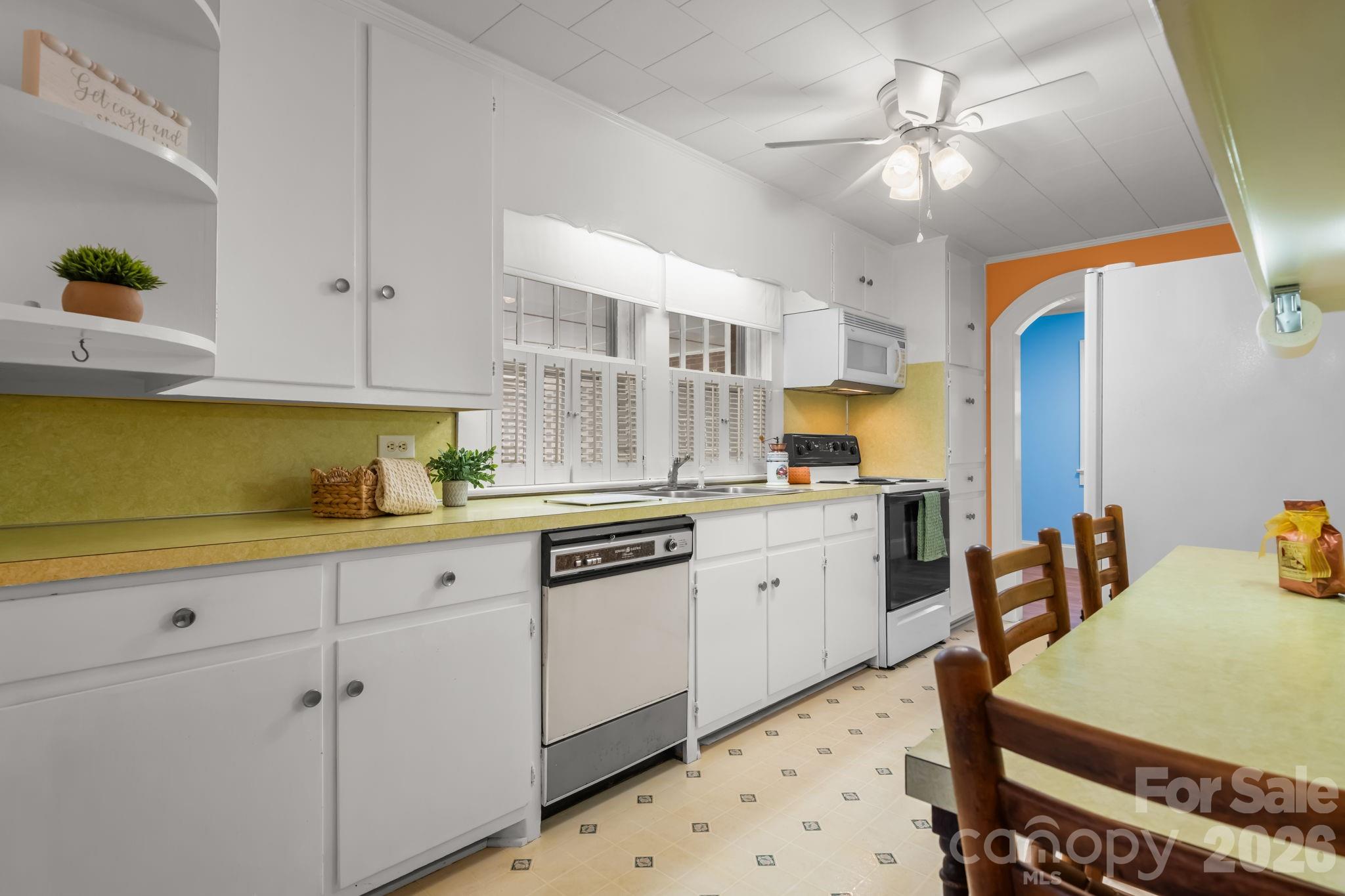 316 Drexel Road Property Photo 4
