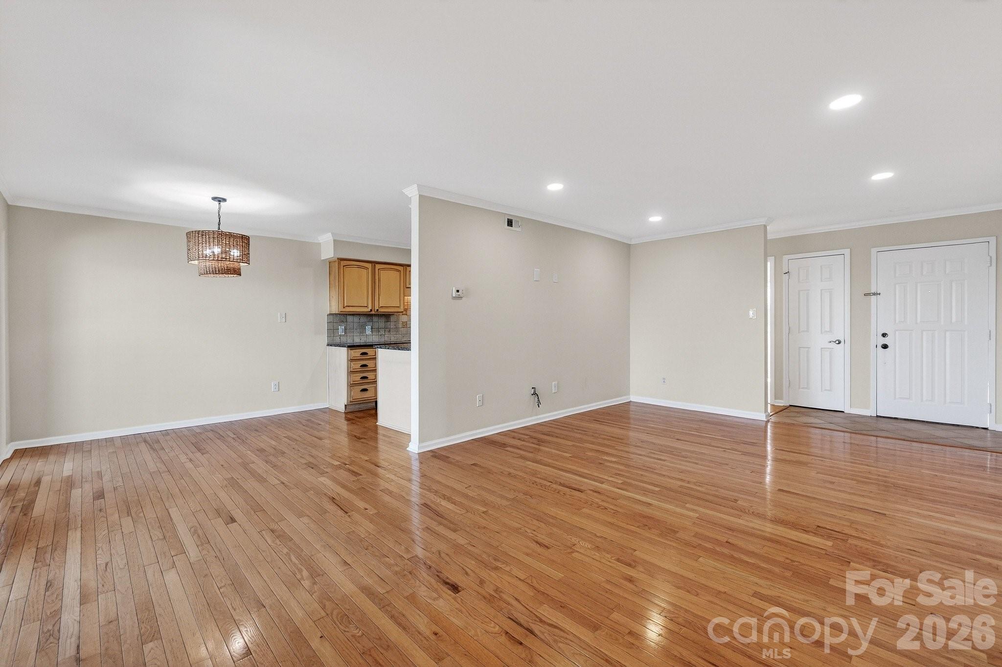 20407 Harborgate Court 404 Property Photo 10