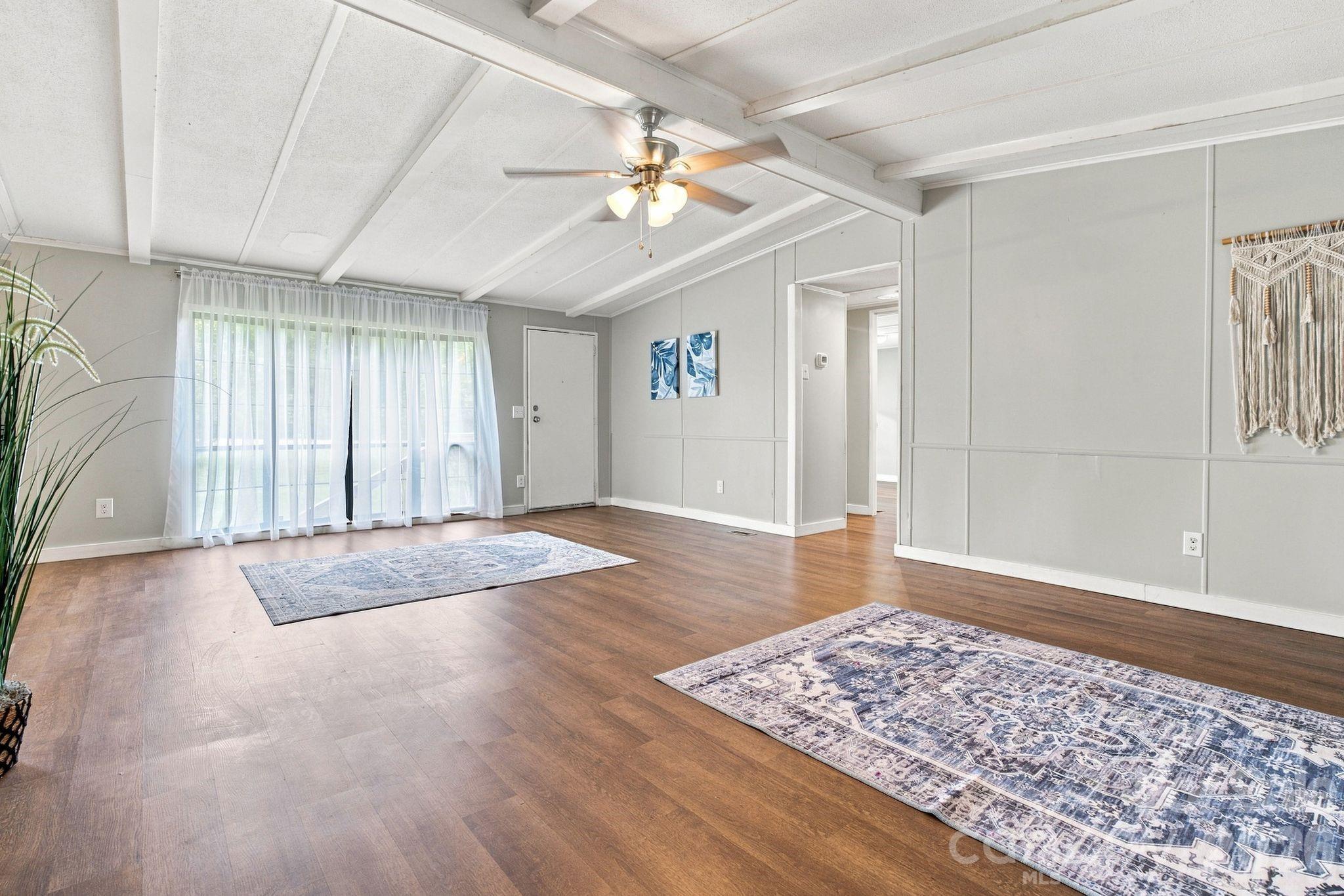 8099 River Bend Drive Property Photo 7