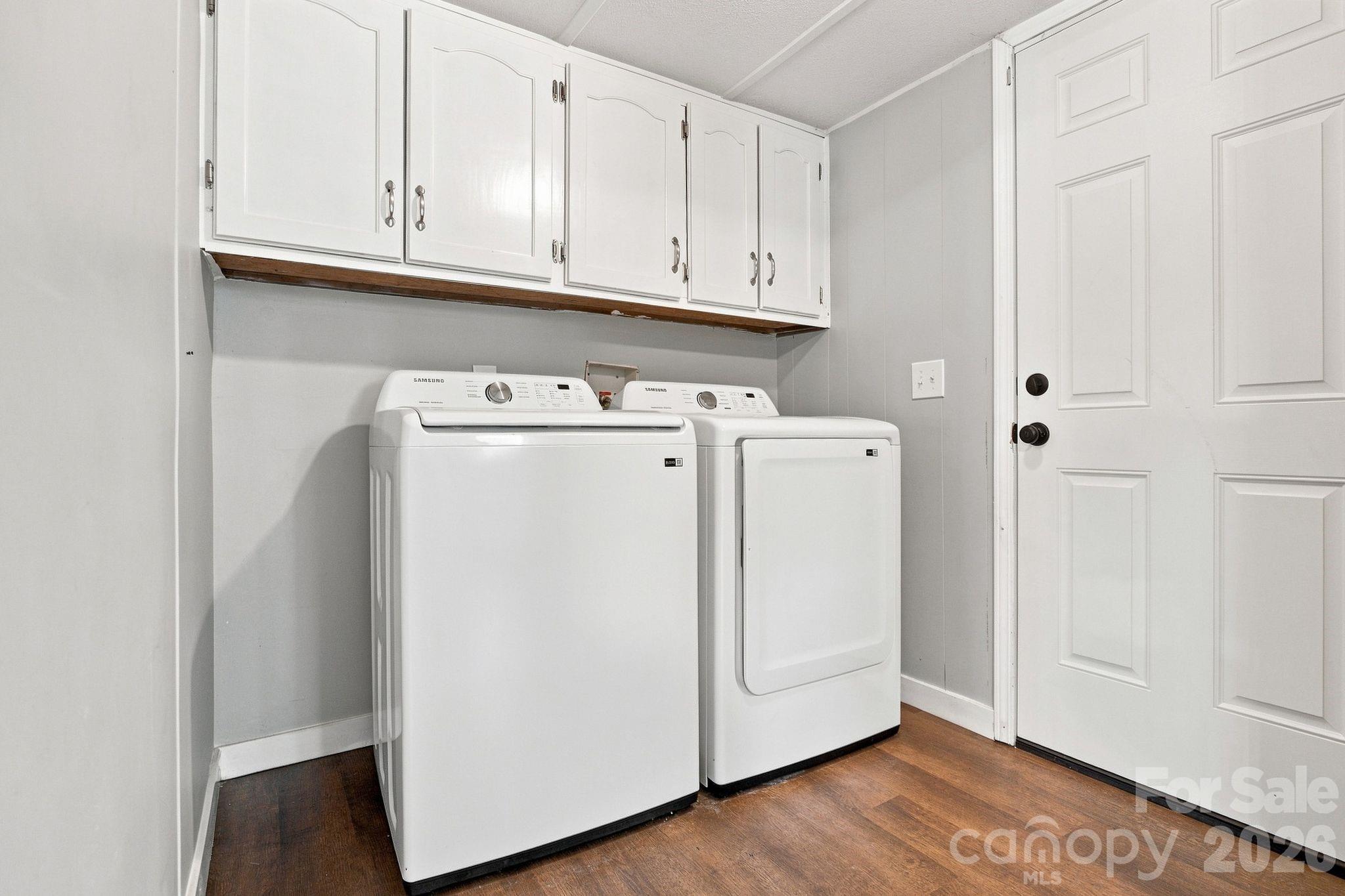 8099 River Bend Drive Property Photo 11