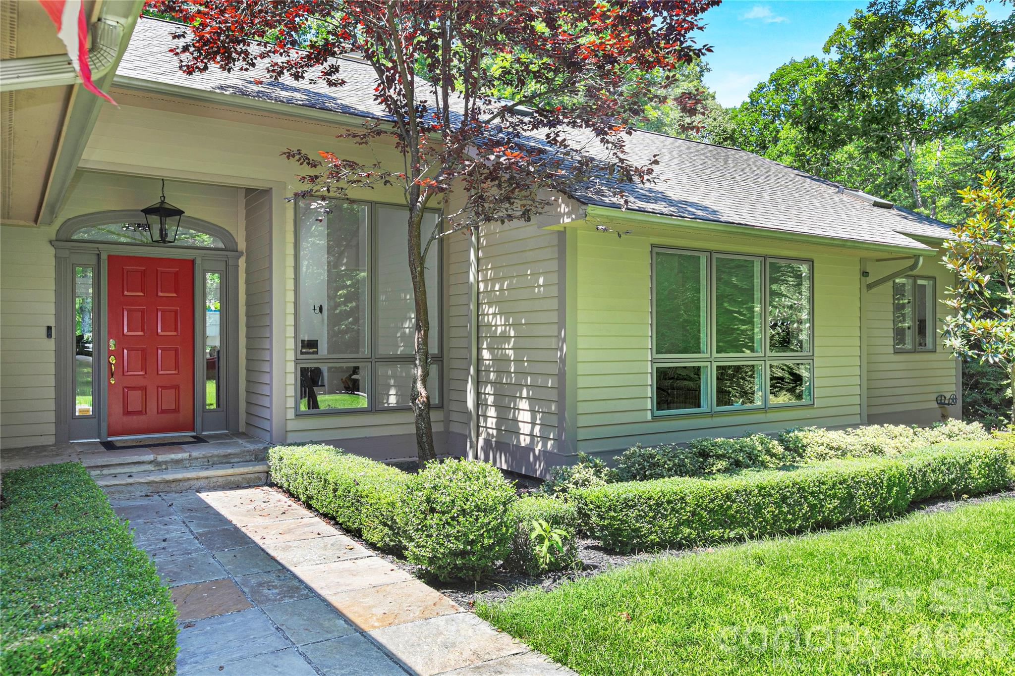 4 Nvya Court Property Photo 2