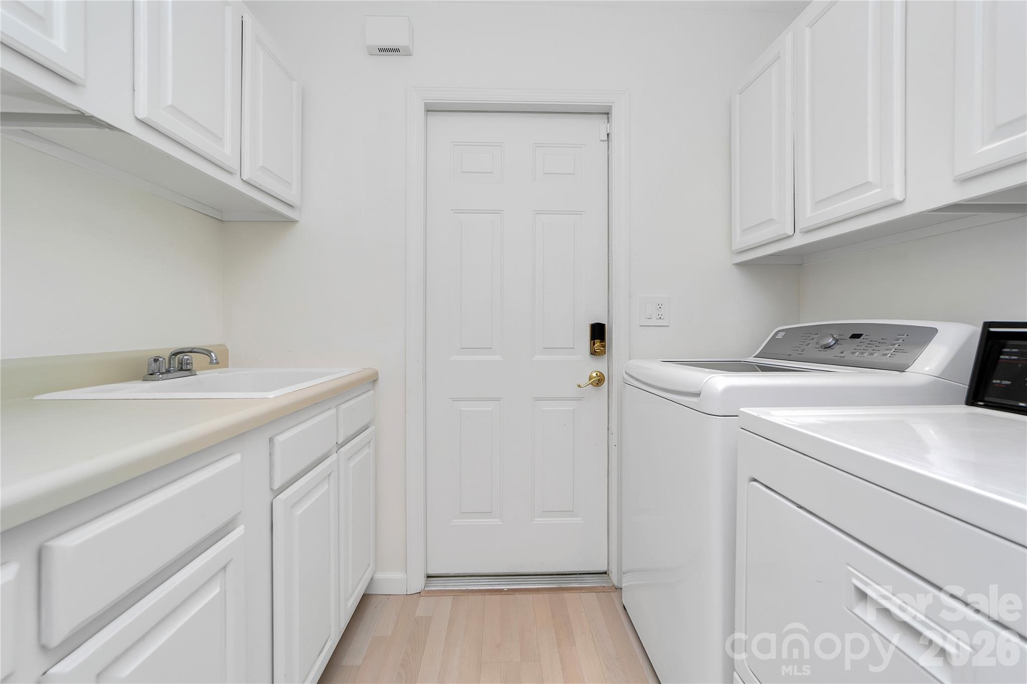 4 Nvya Court Property Photo 17