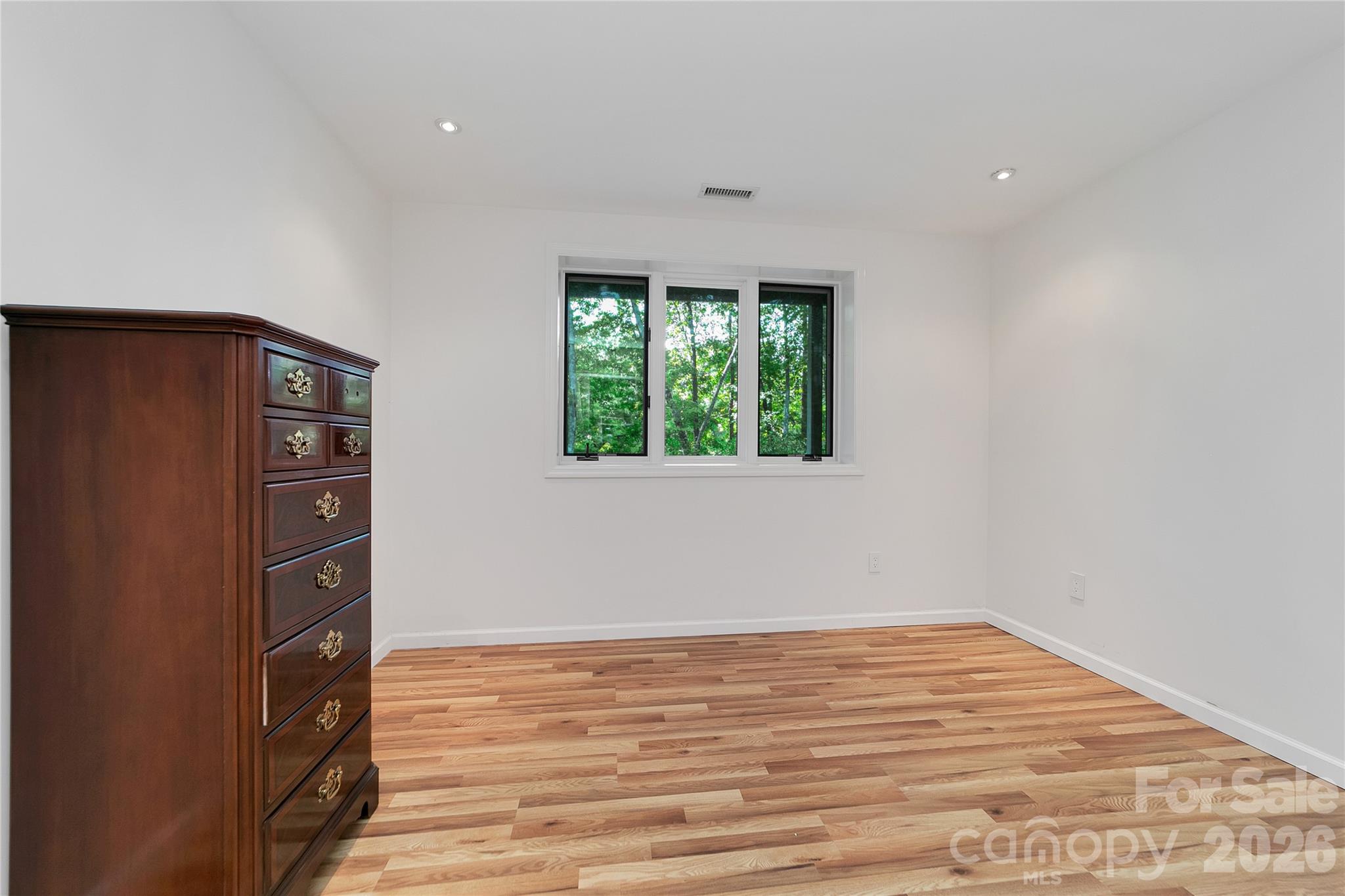 4 Nvya Court Property Photo 40