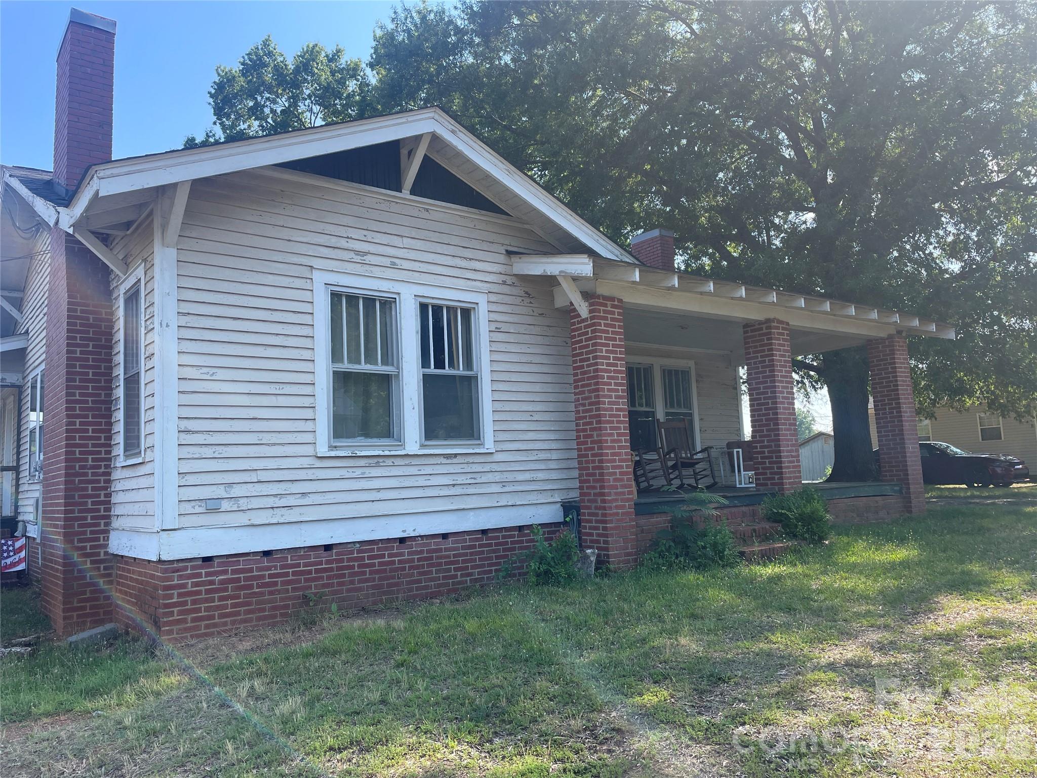 1235 Freeman Avenue Property Photo 2