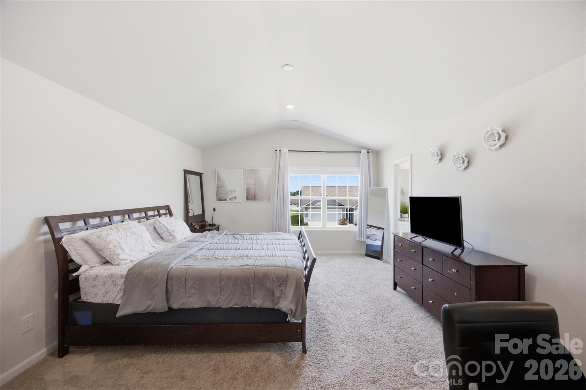 305 Aniston Lane Property Photo 13