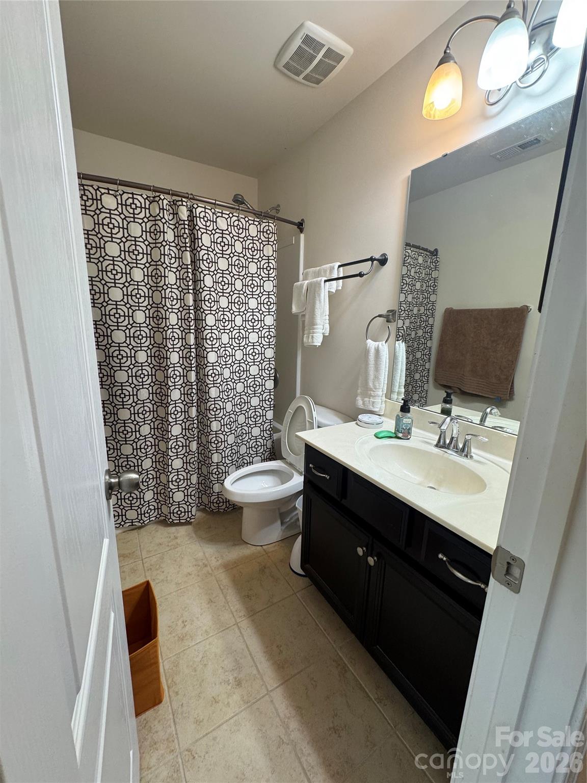 19010 Lake Breeze Drive Property Photo 18