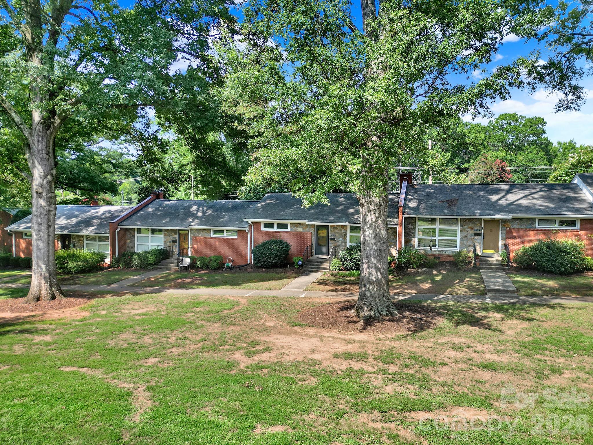 4511 Woodlark Lane Property Photo 3