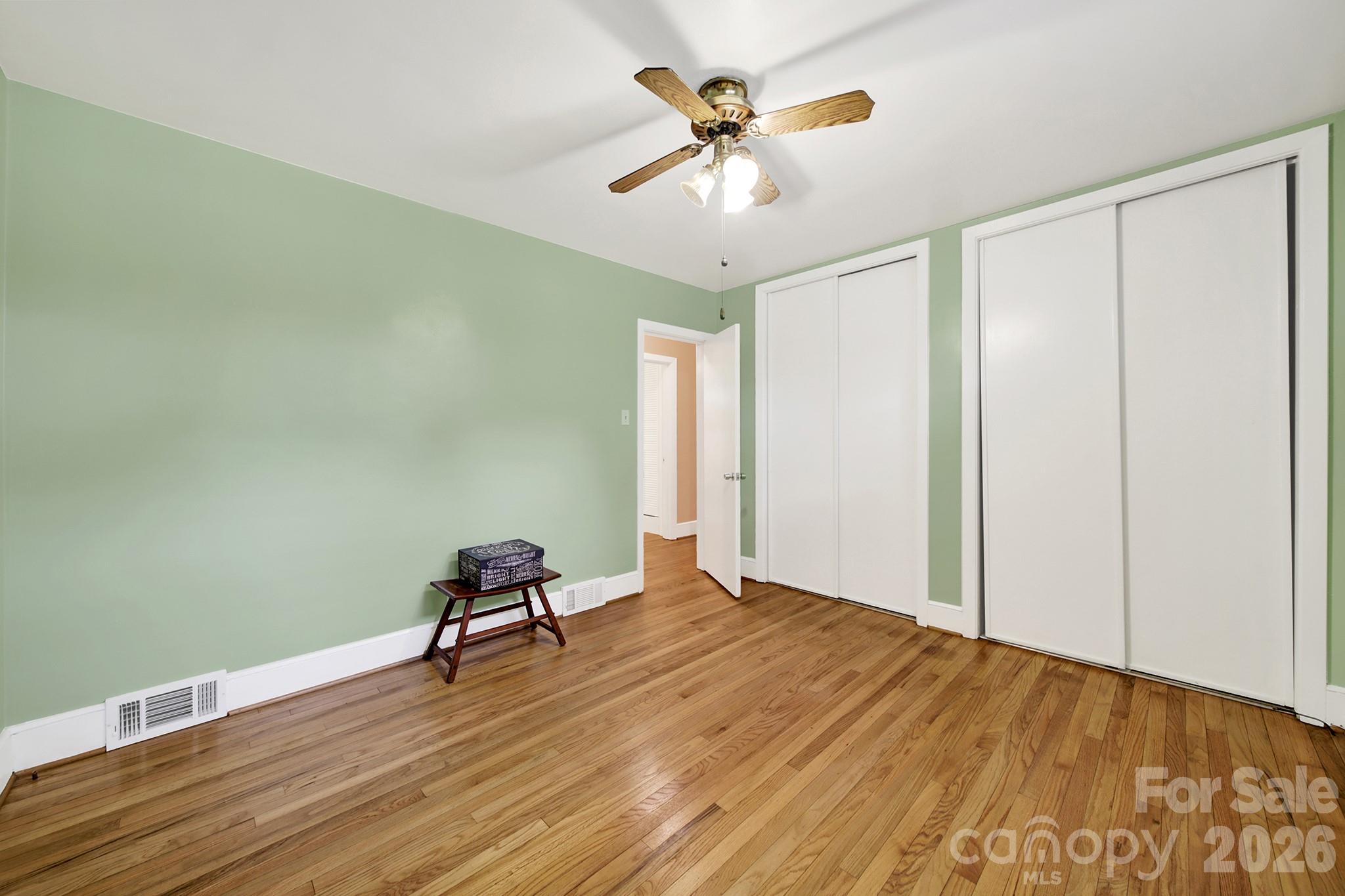 4511 Woodlark Lane Property Photo 17