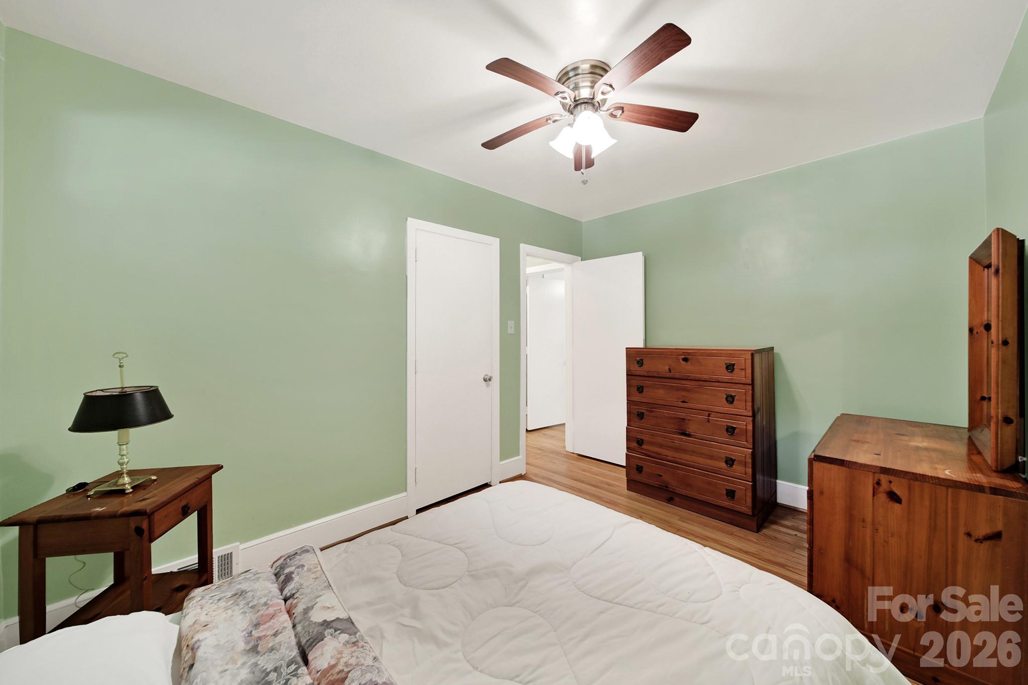 4511 Woodlark Lane Property Photo 19