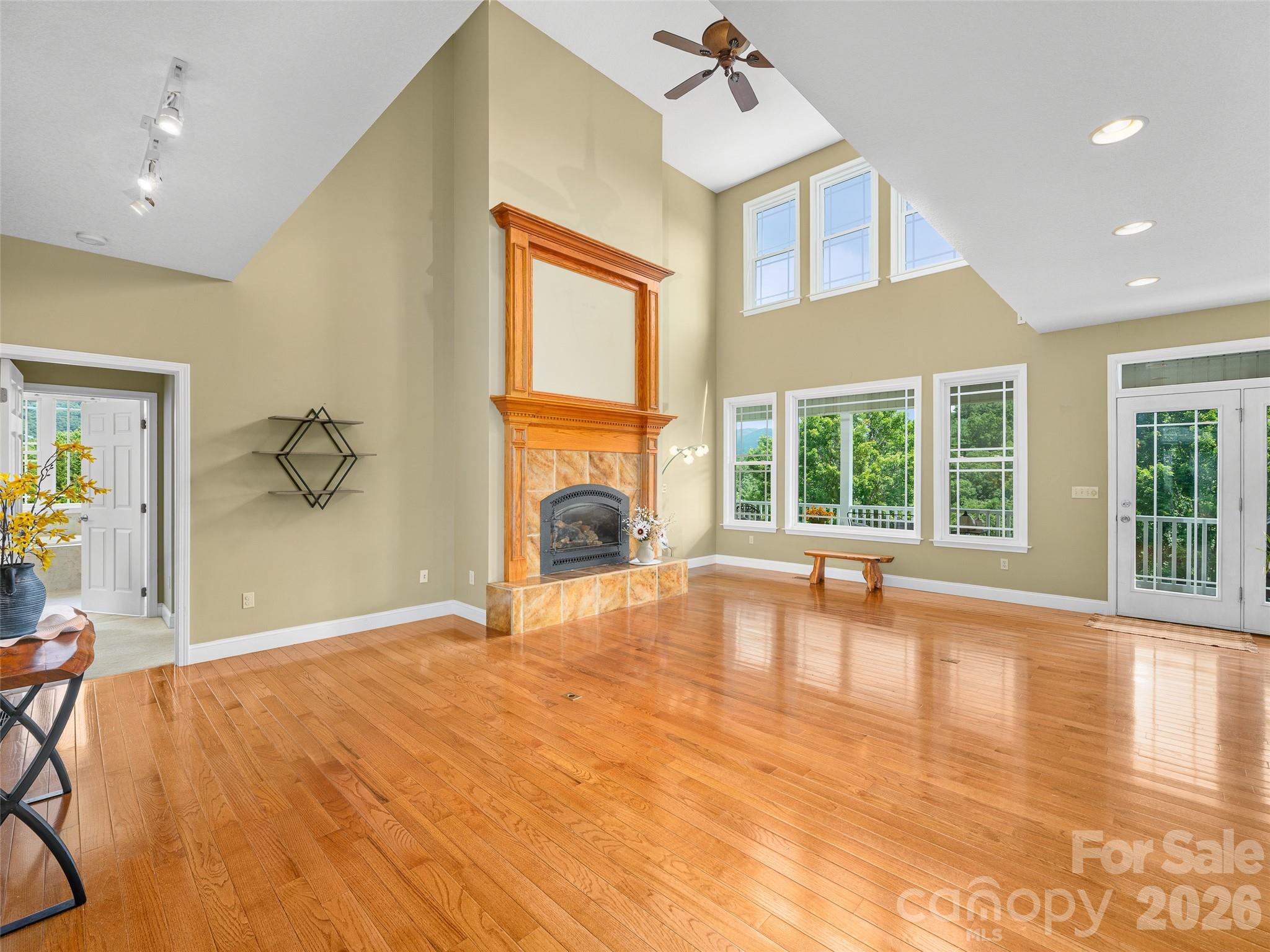 119 Horseshoe Trail Property Photo 4