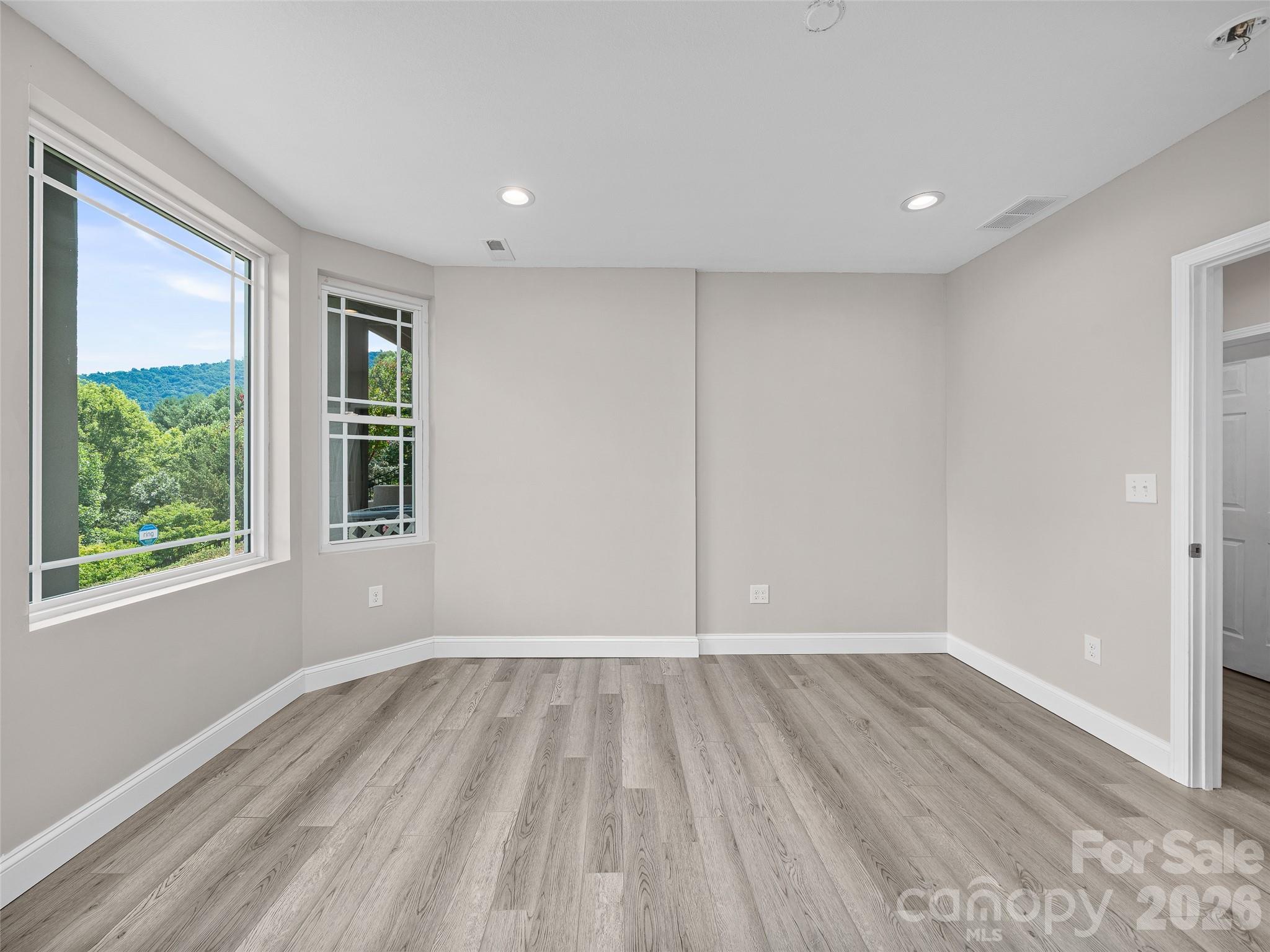 119 Horseshoe Trail Property Photo 33