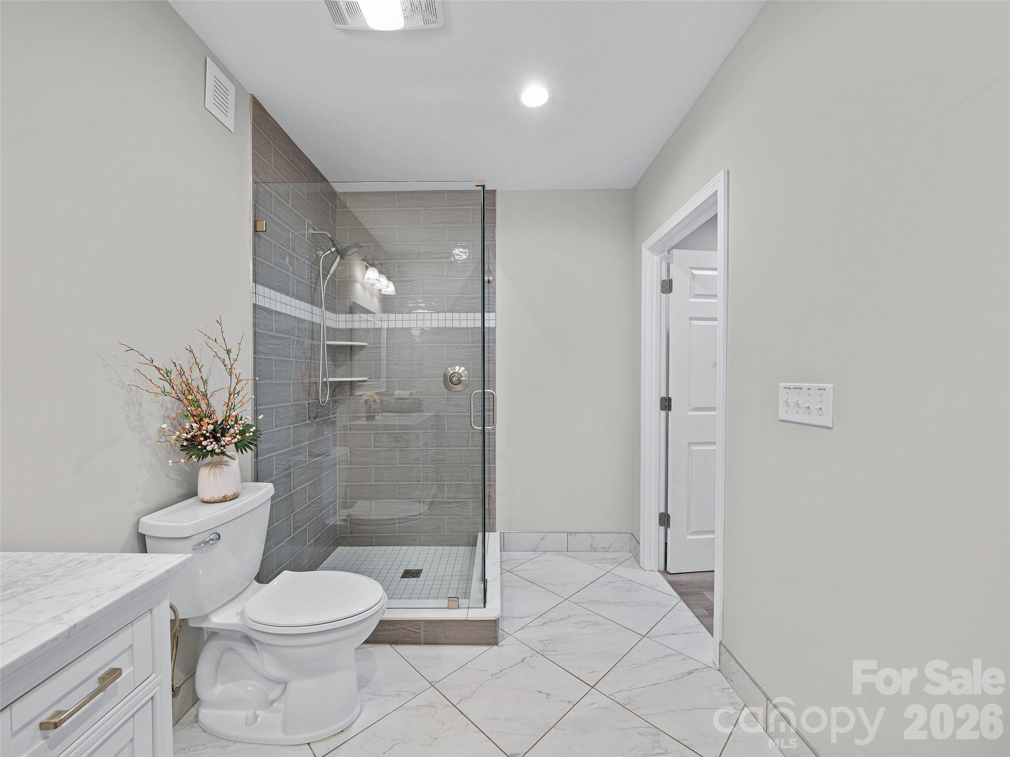 119 Horseshoe Trail Property Photo 35