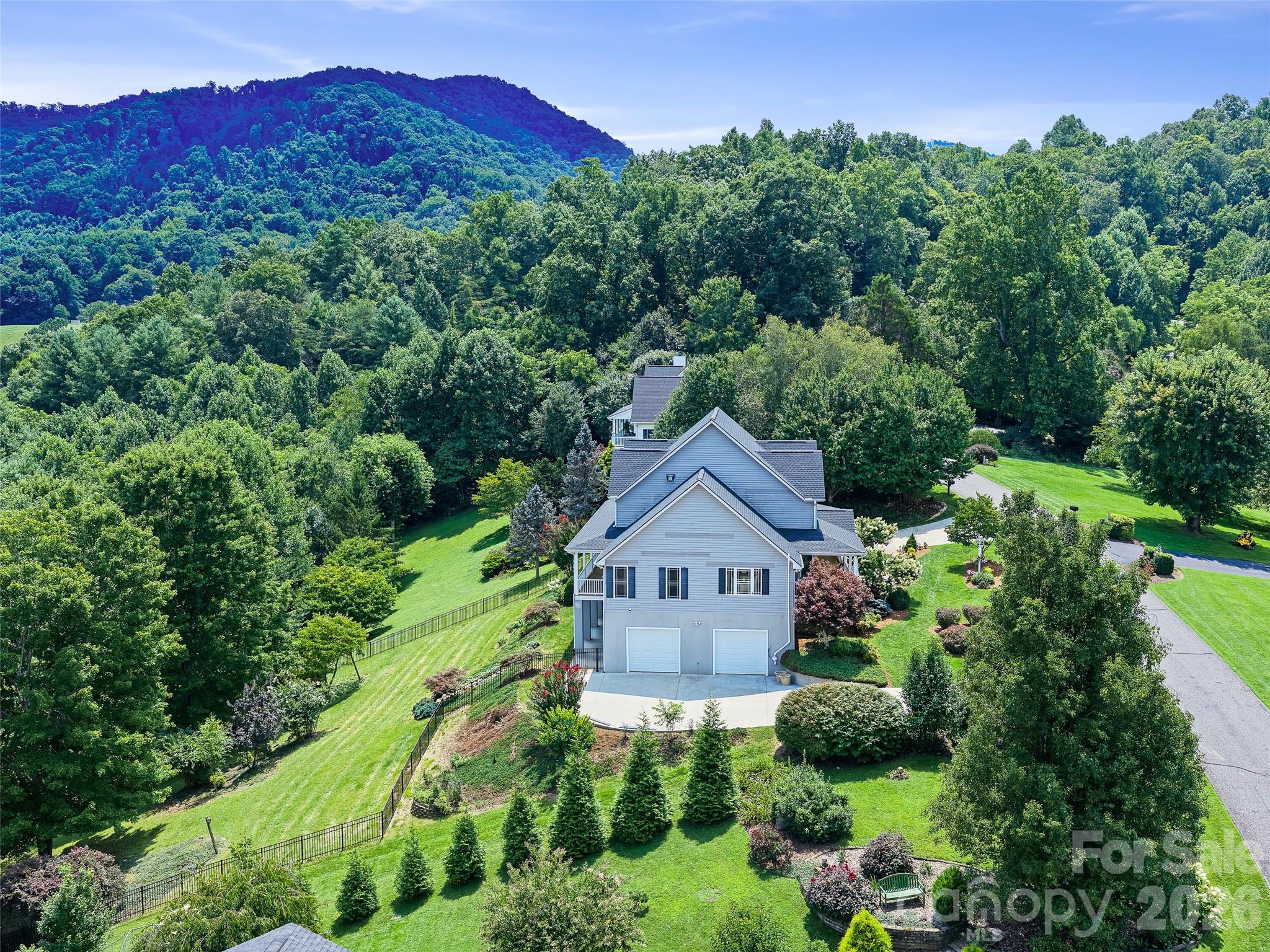 119 Horseshoe Trail Property Photo 40