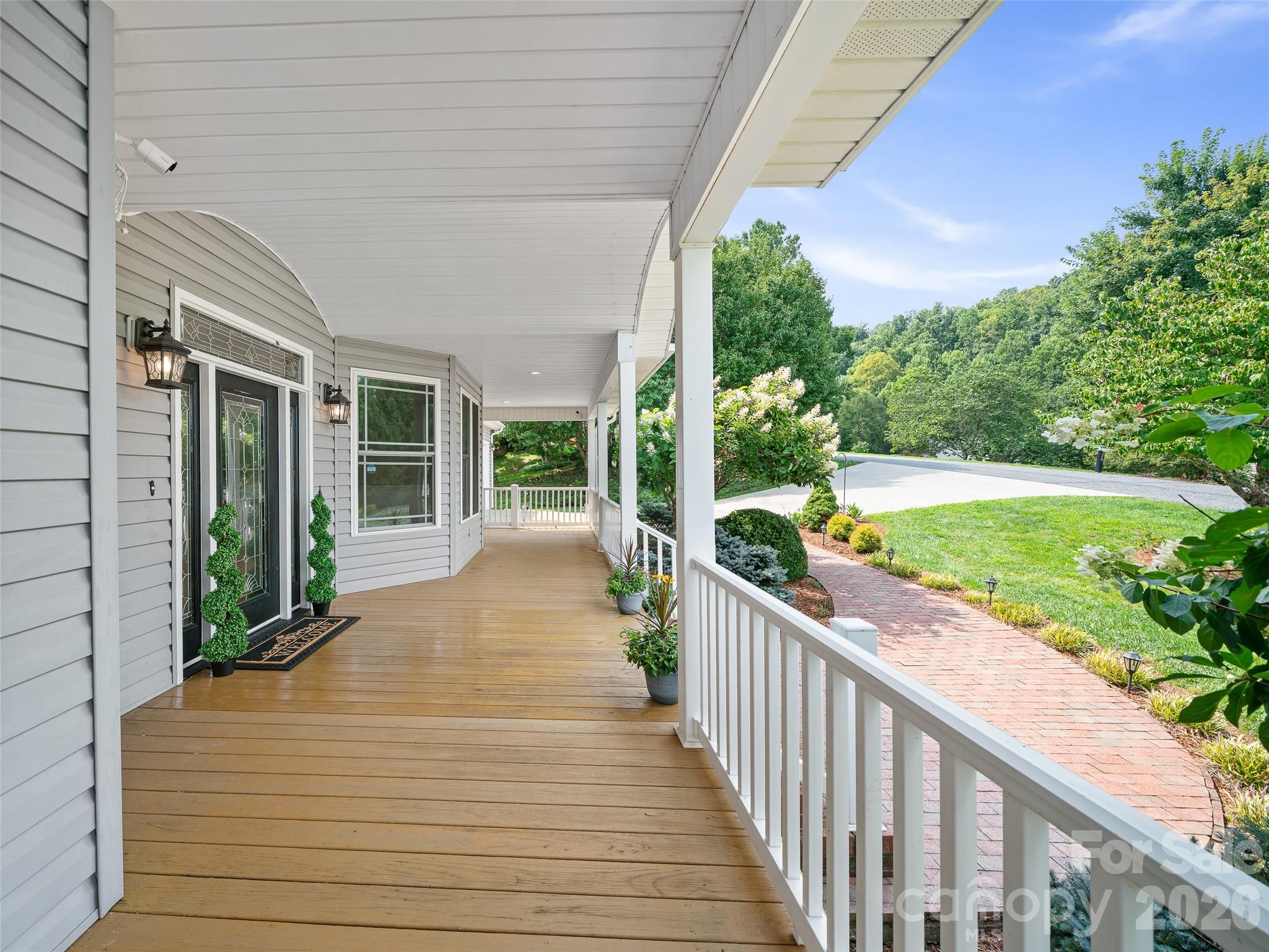 119 Horseshoe Trail Property Photo 45