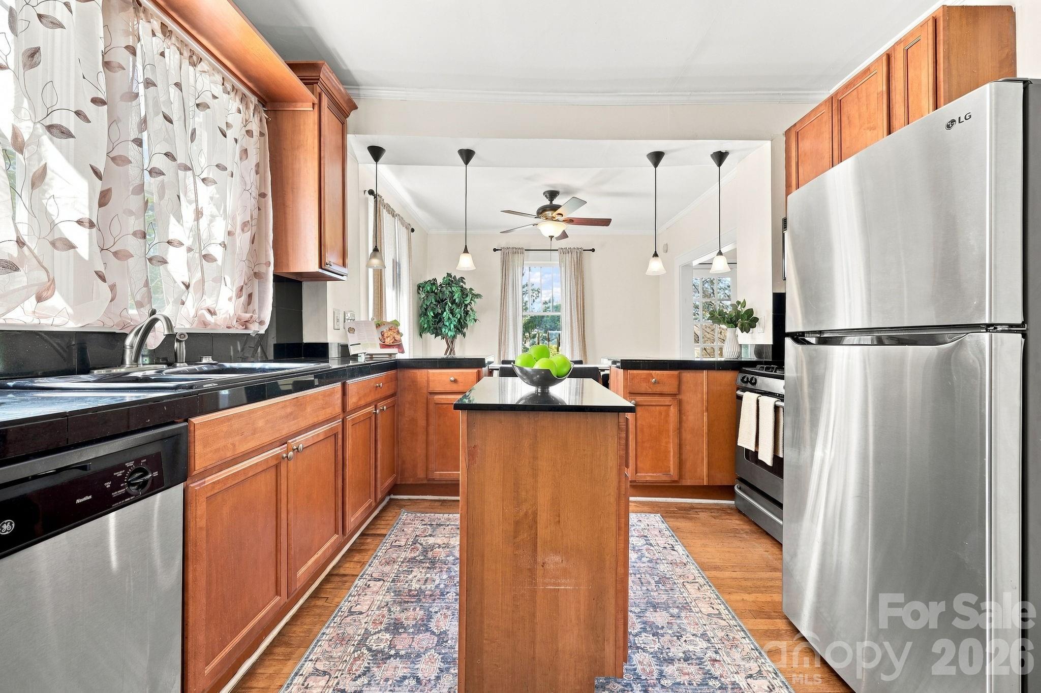 45 Woodvale Avenue Property Photo 14