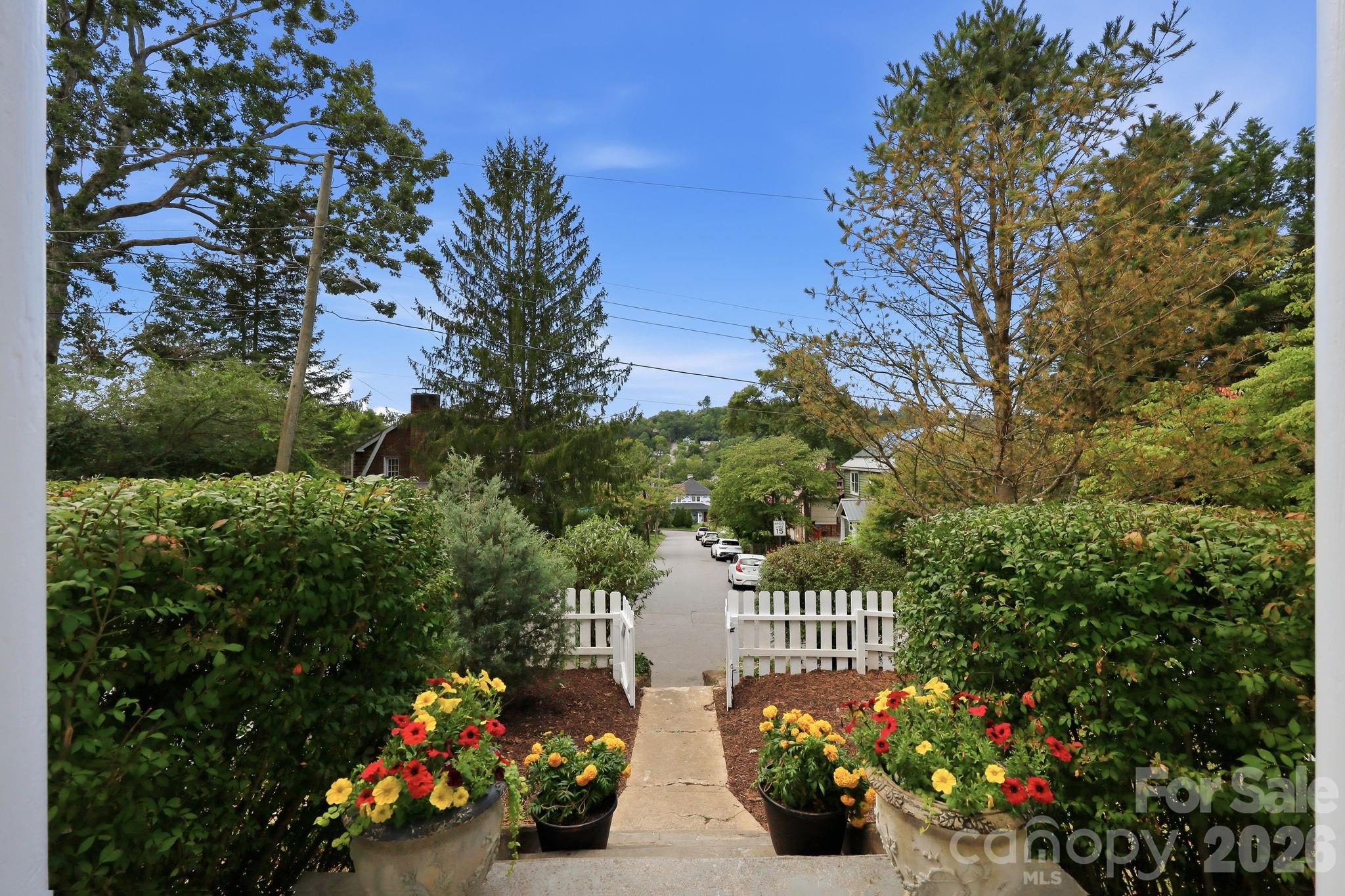 45 Woodvale Avenue Property Photo 33