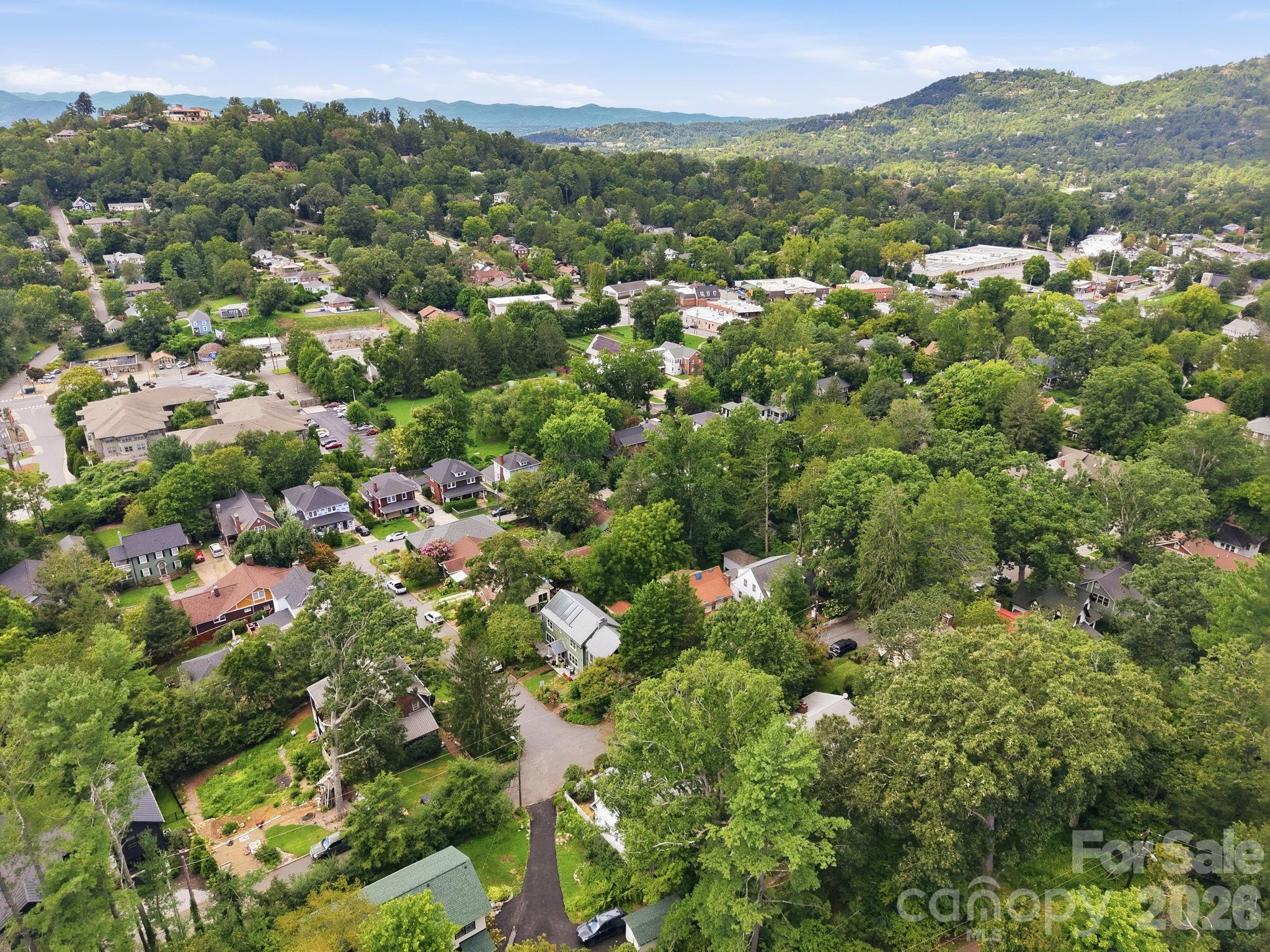 45 Woodvale Avenue Property Photo 43