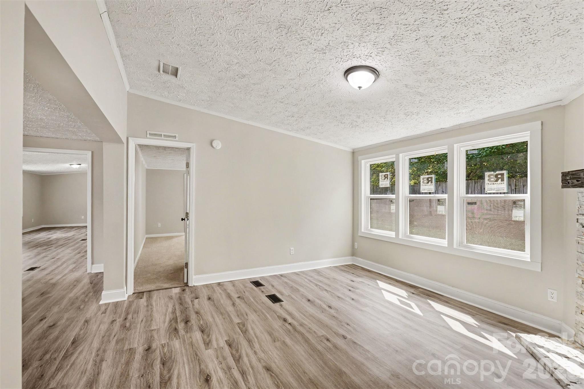 5174 Grand Canyon Road Property Photo 8