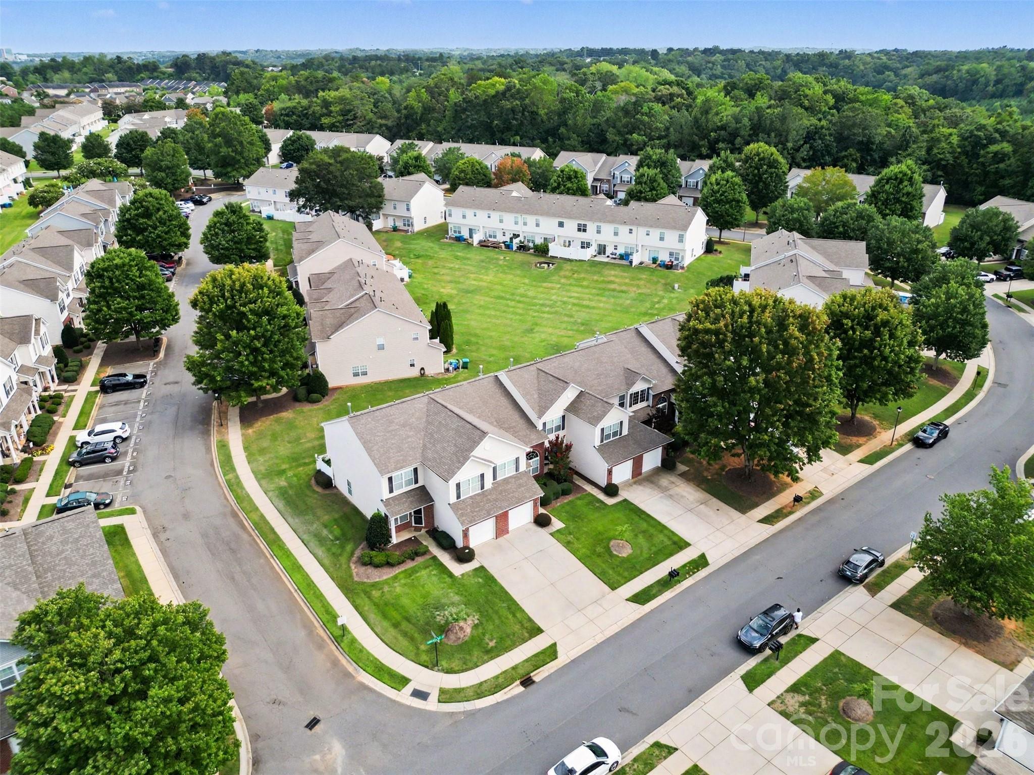 12058 Stratfield Place Circle Property Photo 34