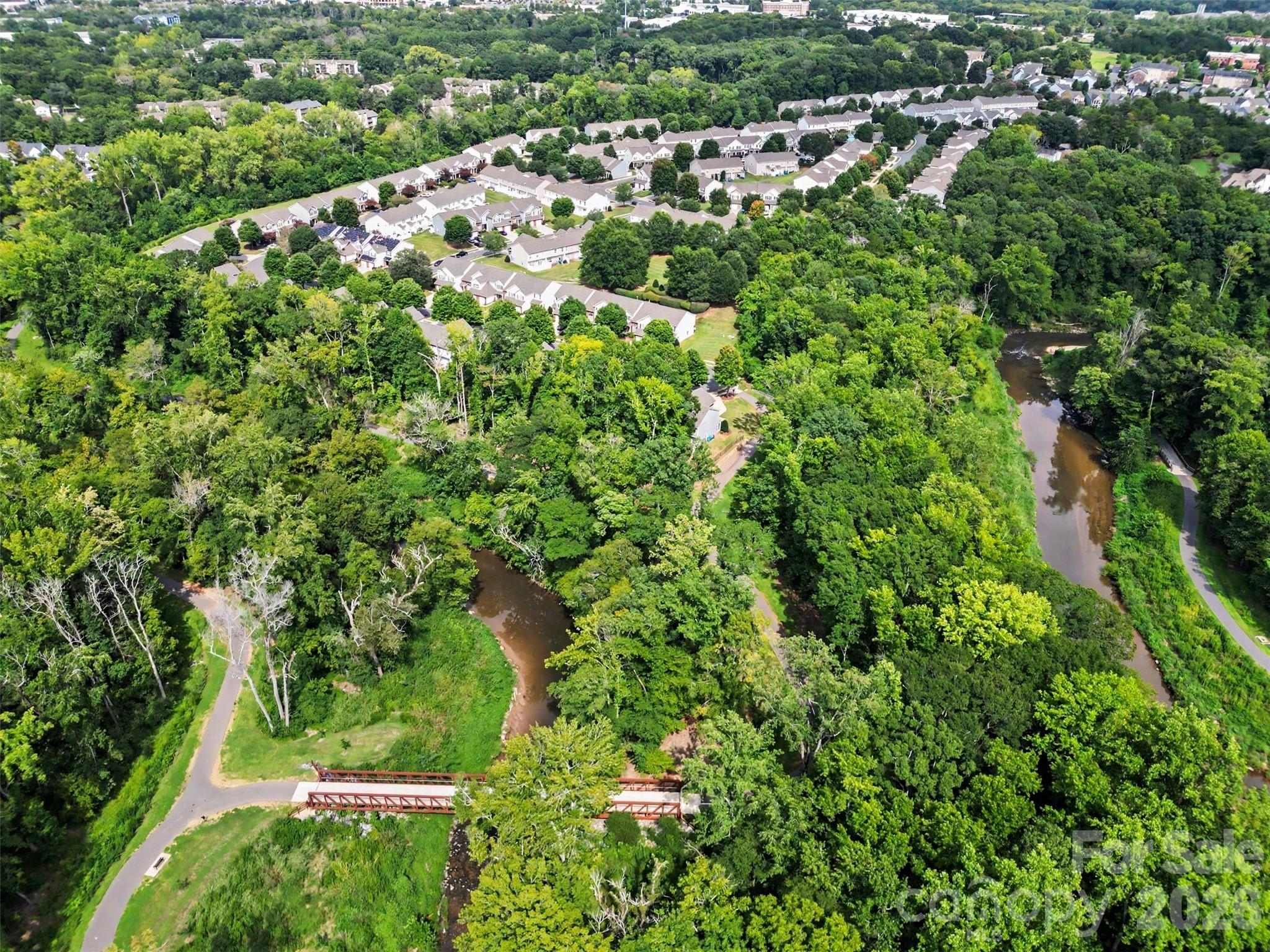 12058 Stratfield Place Circle Property Photo 39