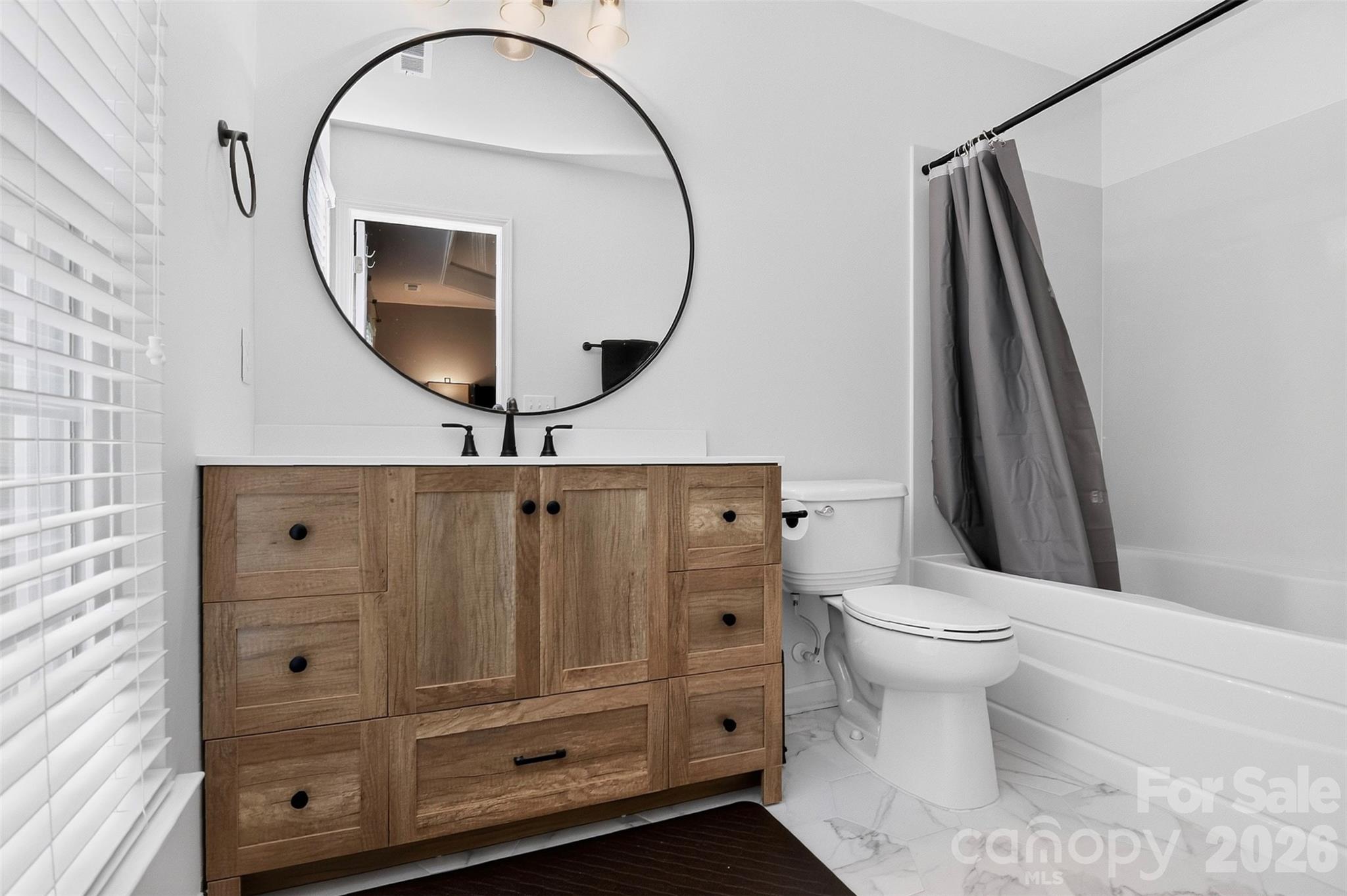 1060 Drayton Court Property Photo 34