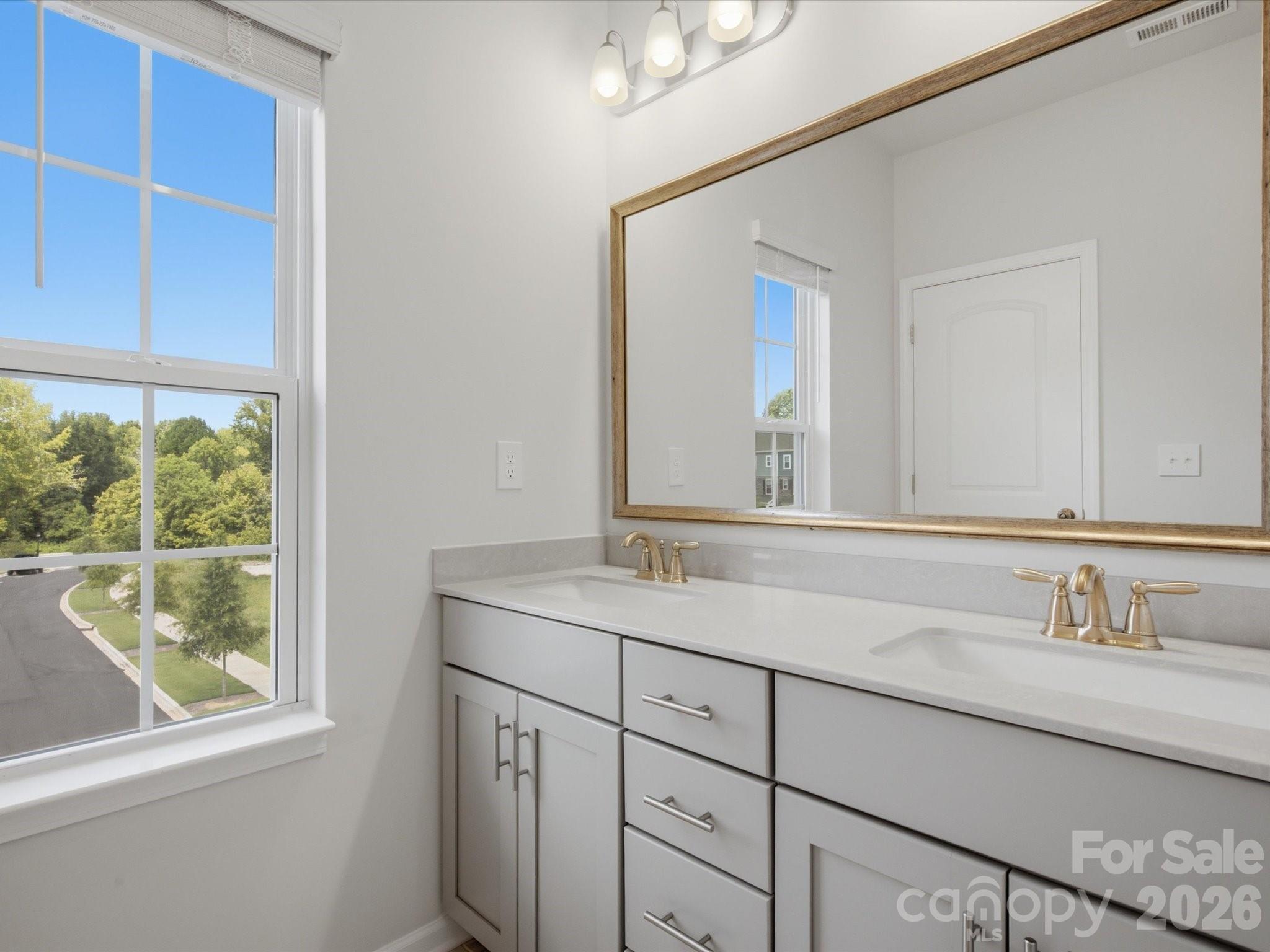 10126 Hemingway Place Property Photo 33