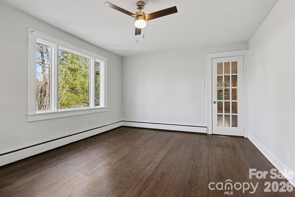 225 Valley View Place Property Photo 7