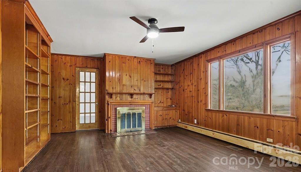 225 Valley View Place Property Photo 8