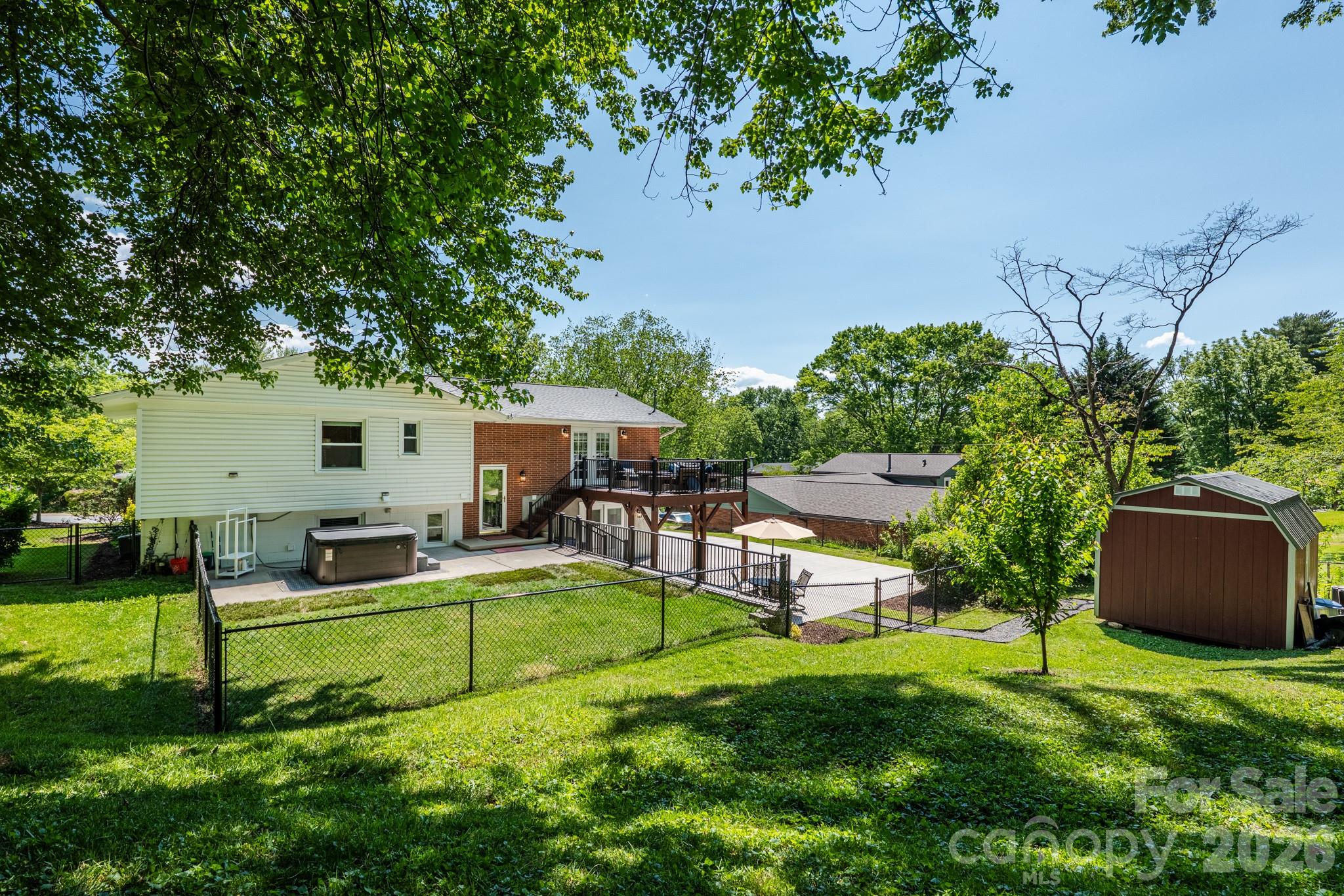 11 Summit Drive Property Photo 14