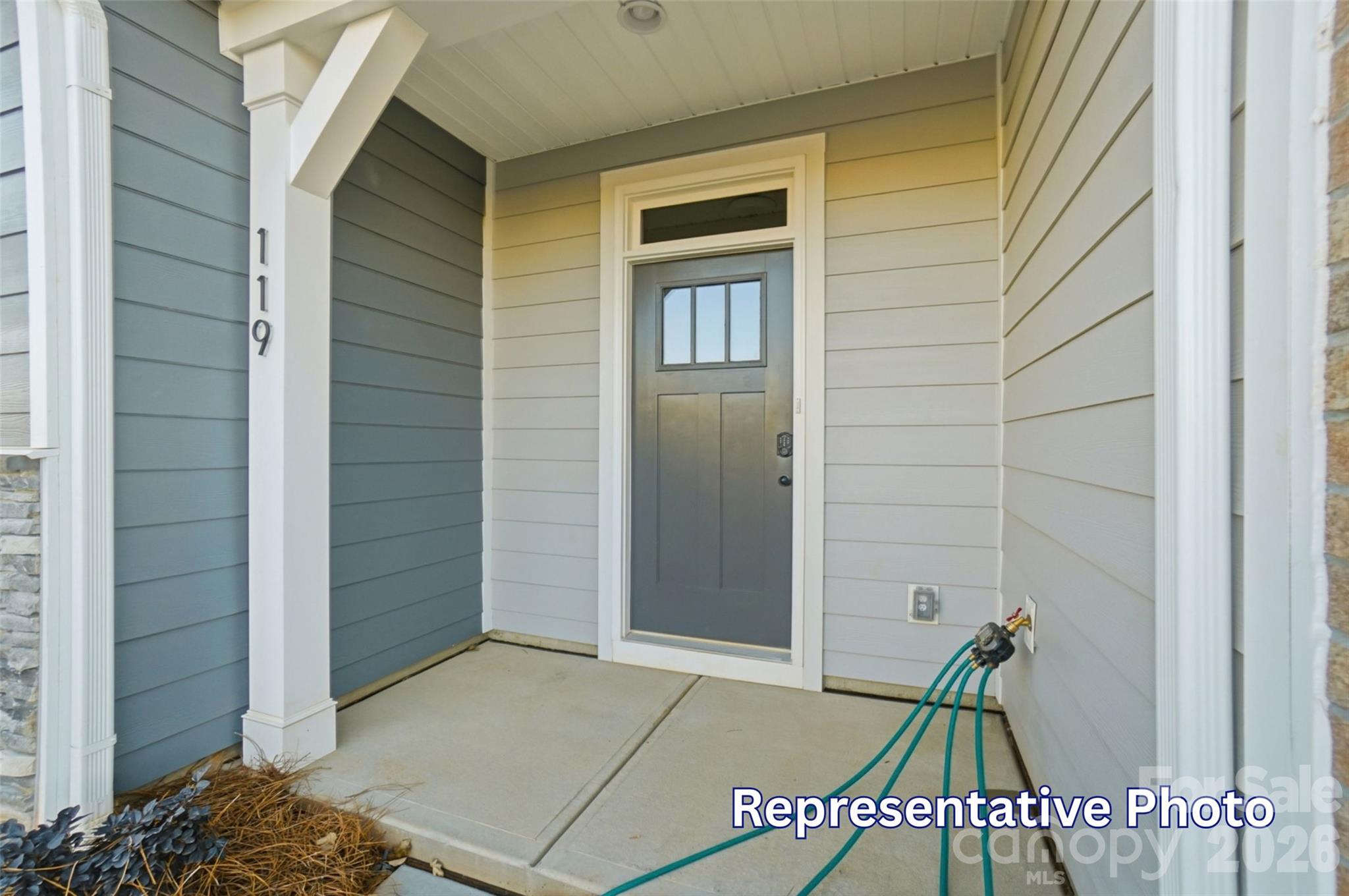 410 Blythe Townhome Lane Property Photo 2