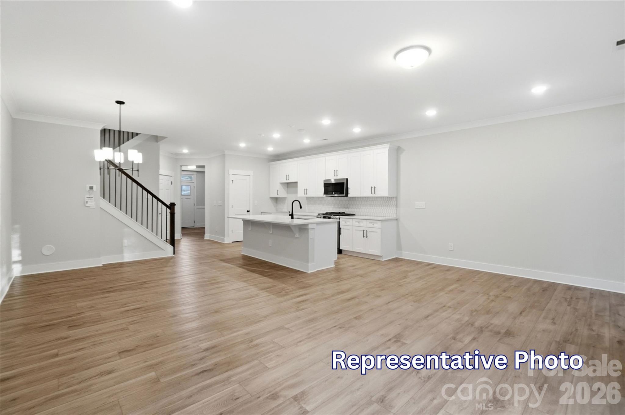 410 Blythe Townhome Lane Property Photo 9