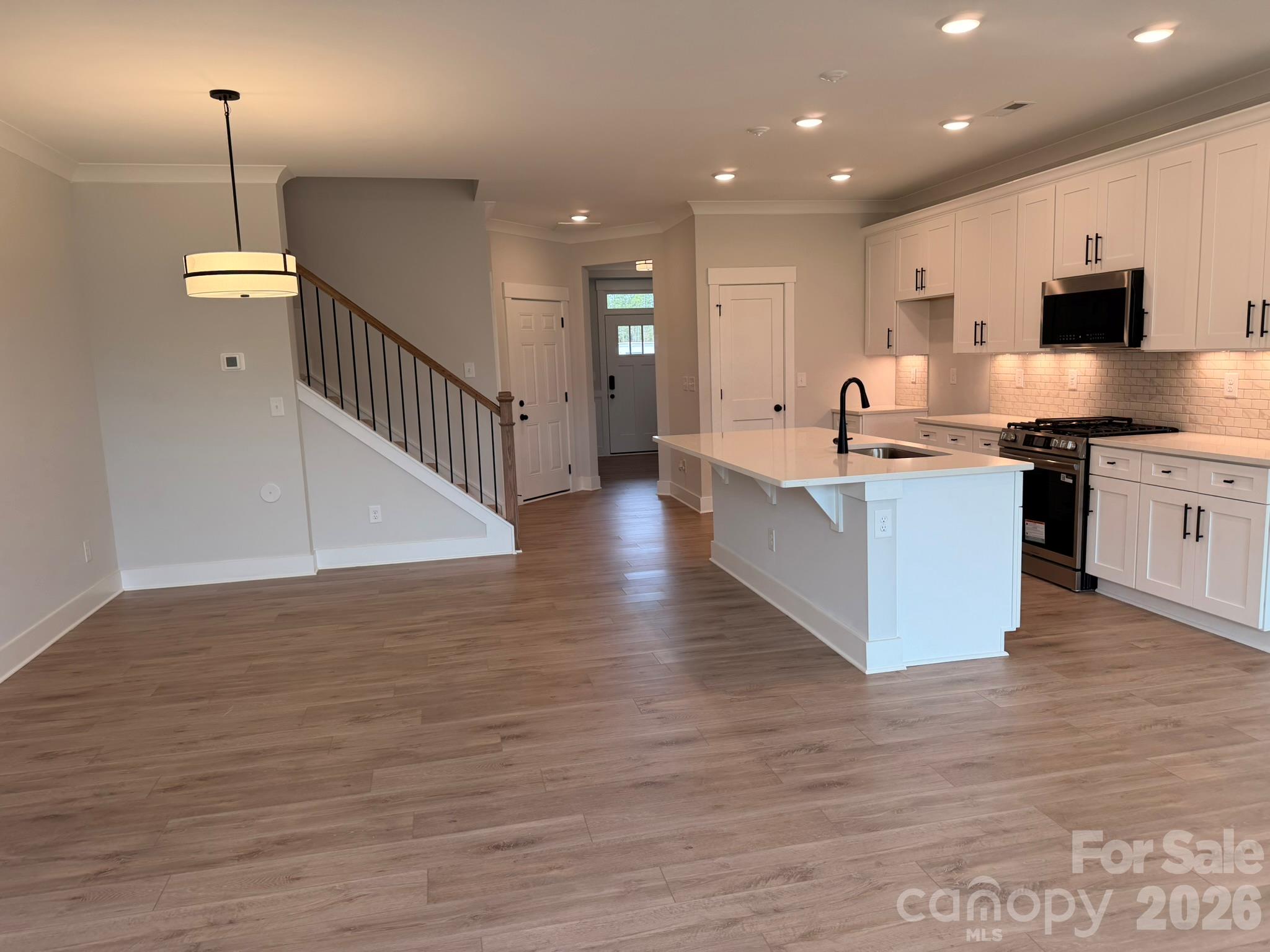 410 Blythe Townhome Lane Property Photo 11