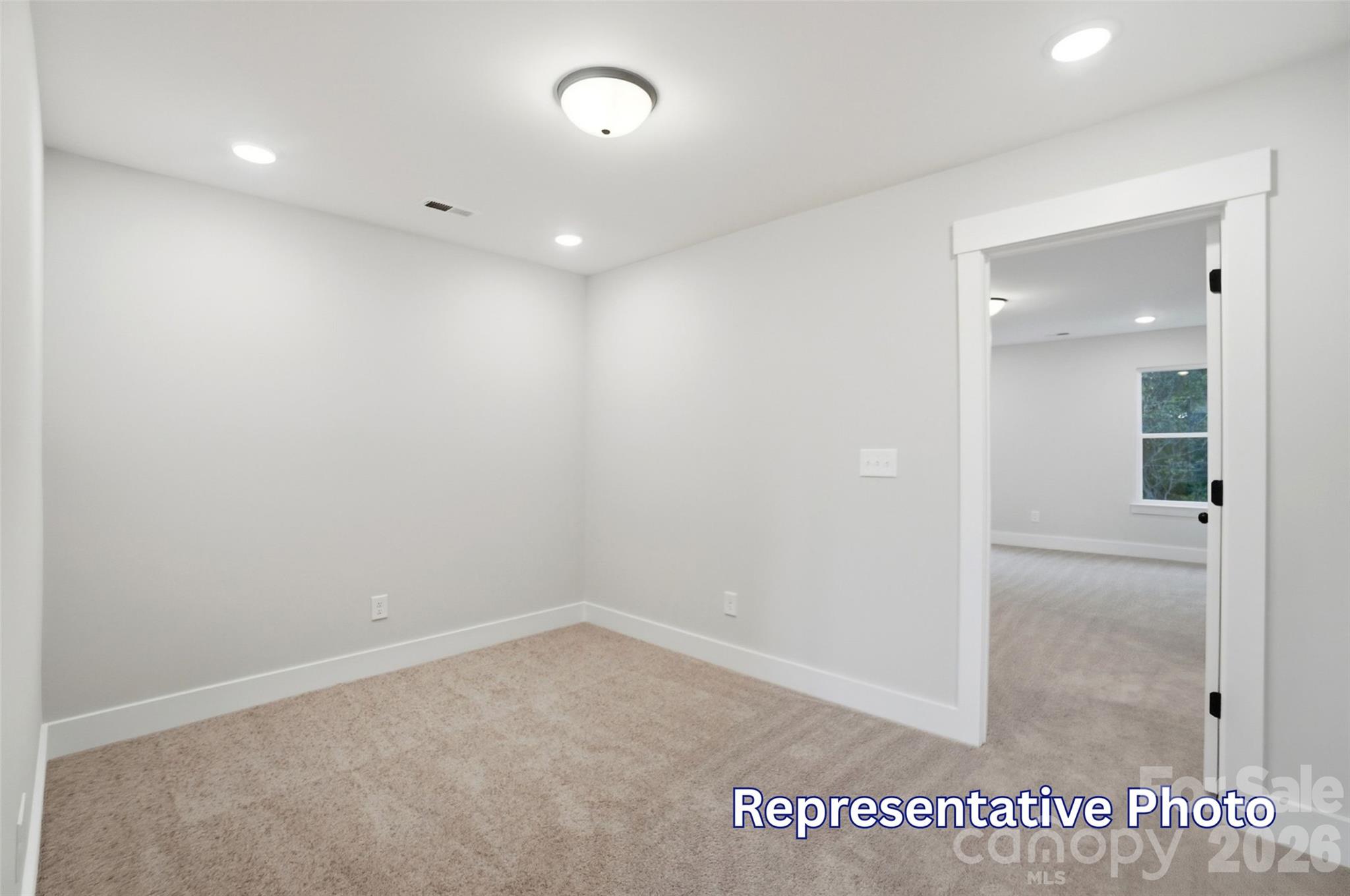 410 Blythe Townhome Lane Property Photo 15
