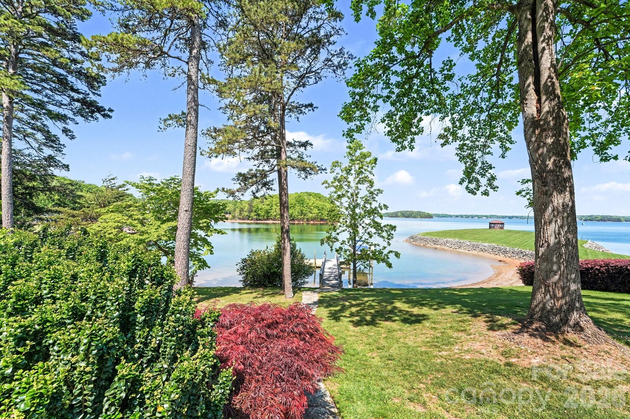208 Stonemarker Road Property Photo 38