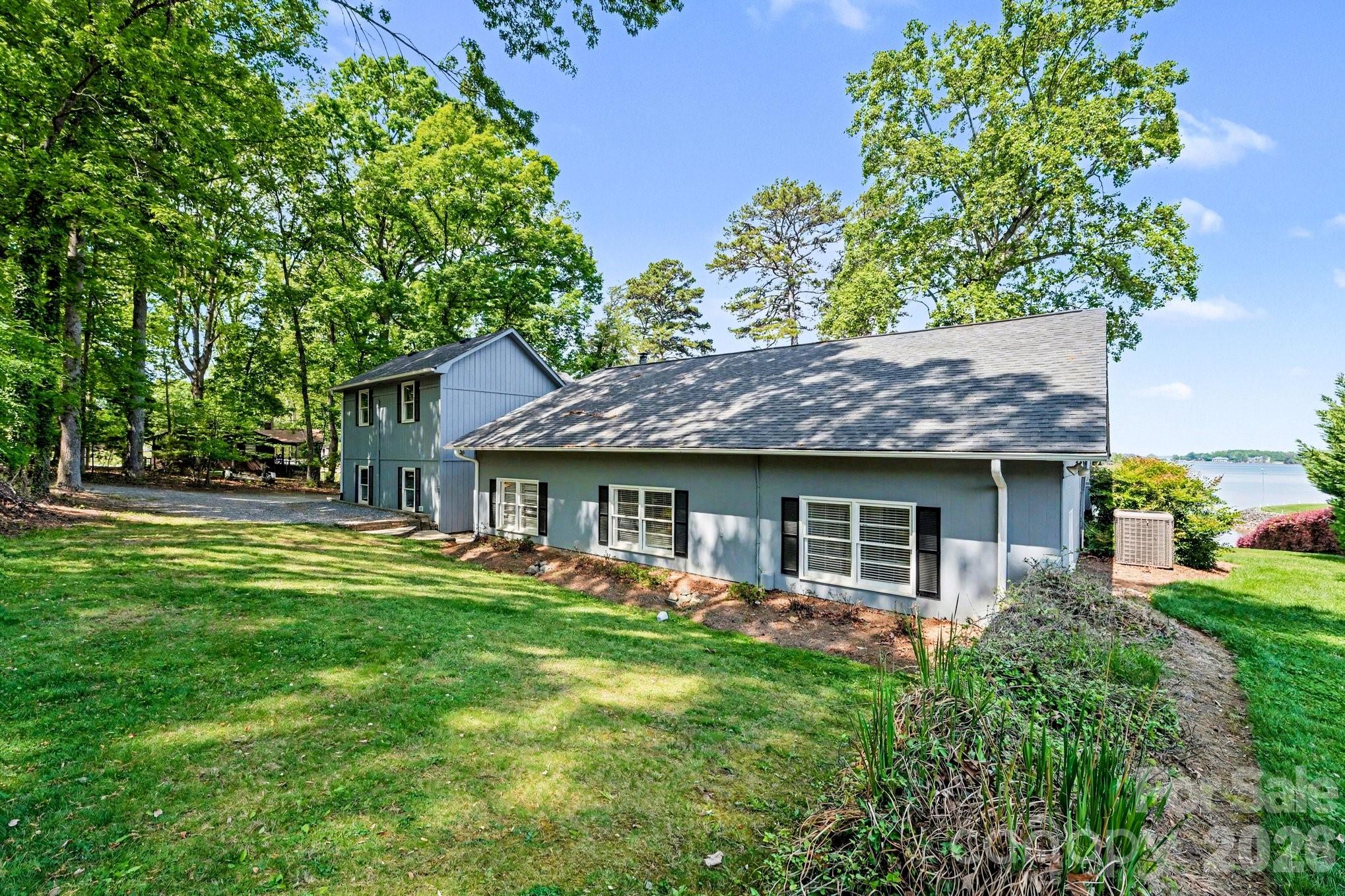 208 Stonemarker Road Property Photo 41