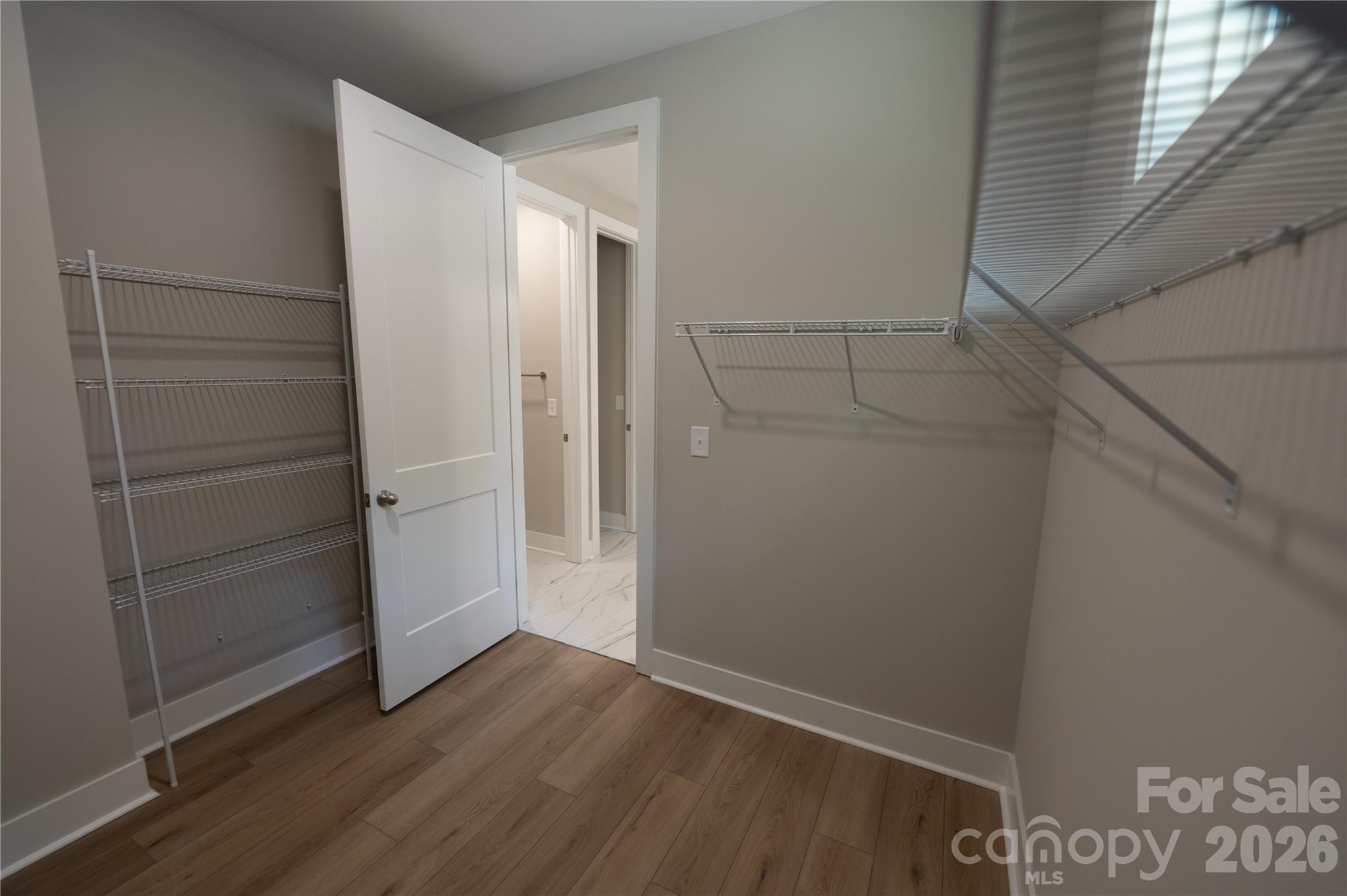 3930 Sunset Valley Drive Property Photo 28