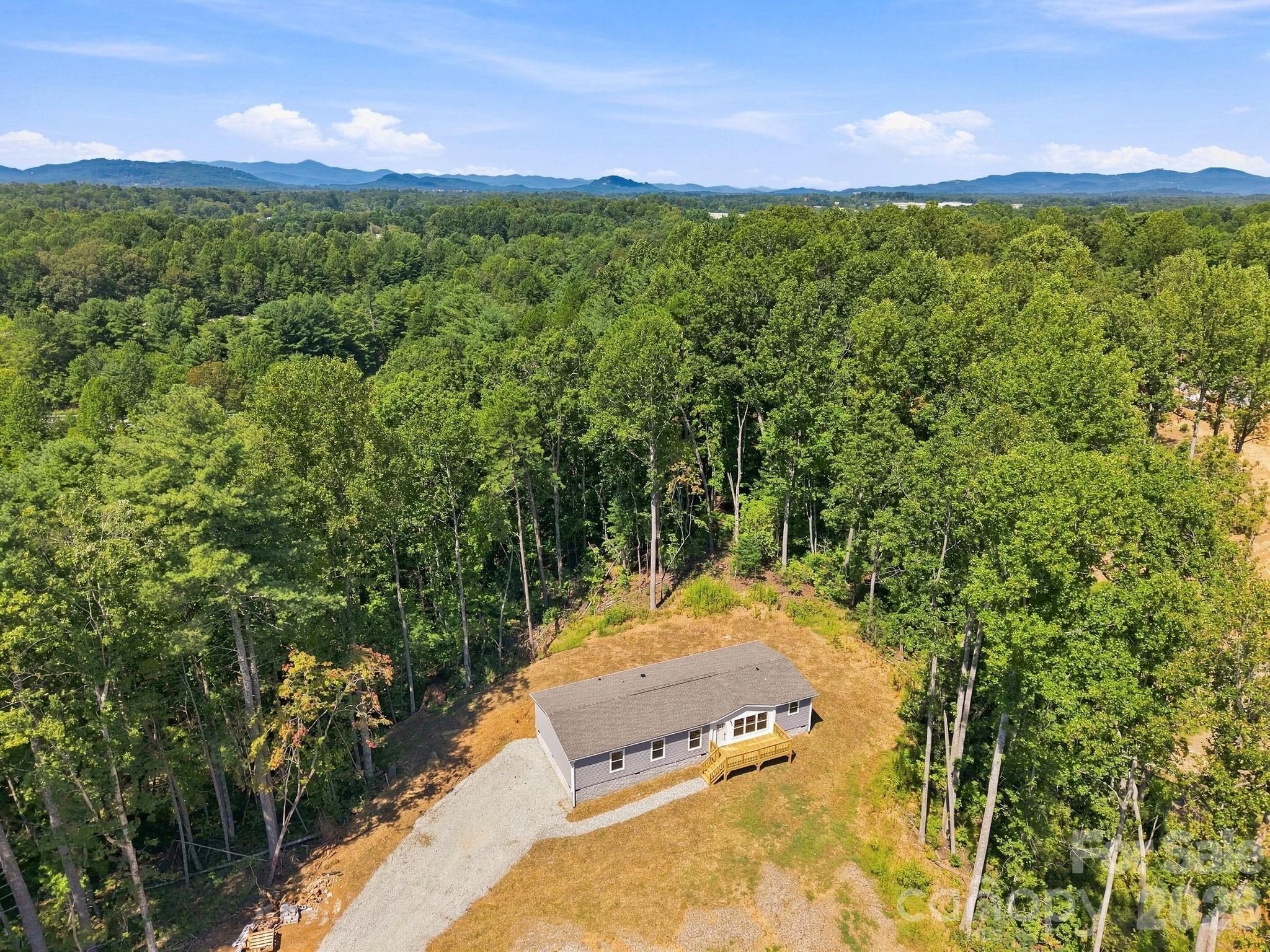 93 Foxcroft Lane Property Photo 4