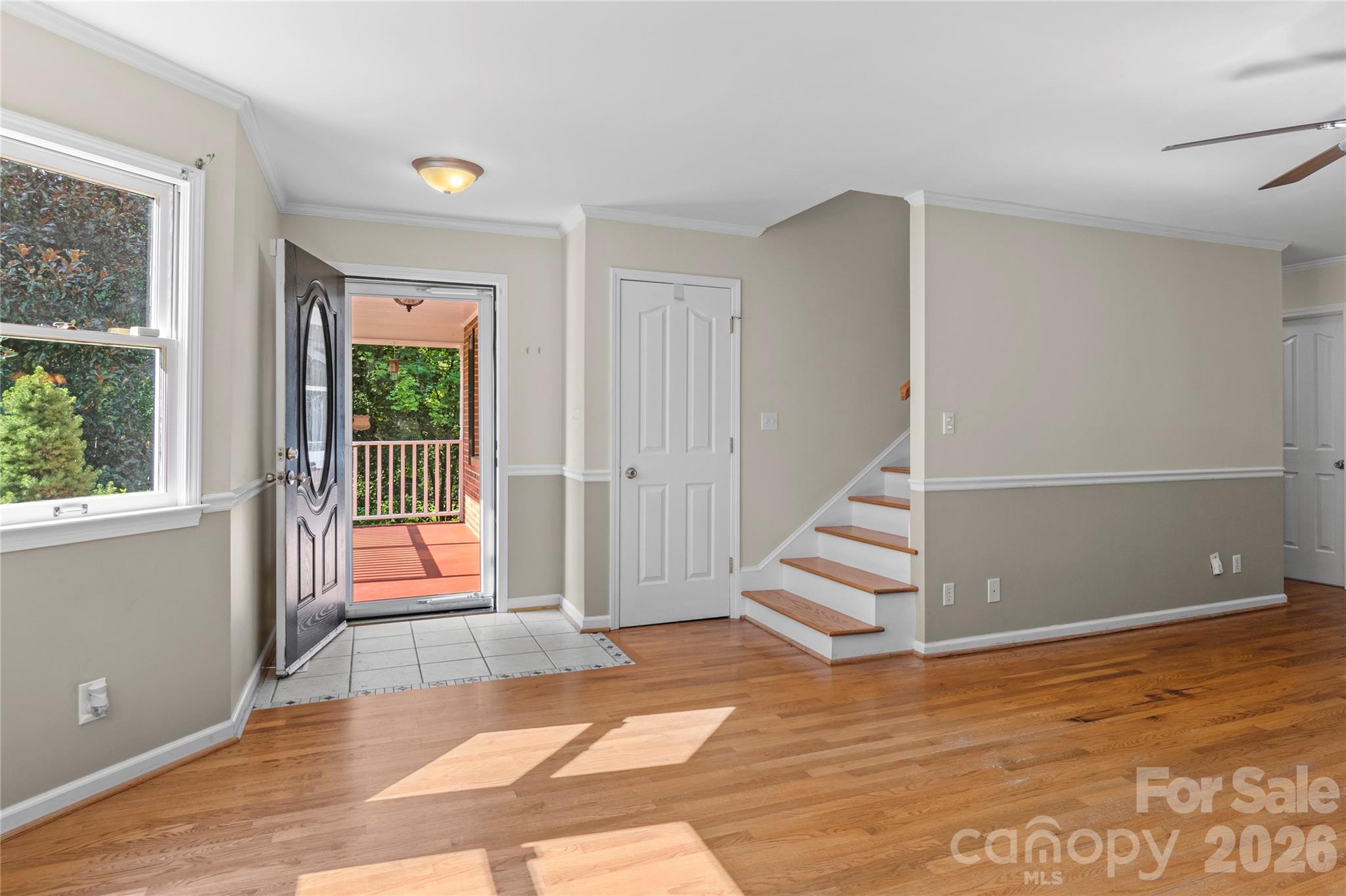 6045 Stone Bluff Drive Property Photo 10
