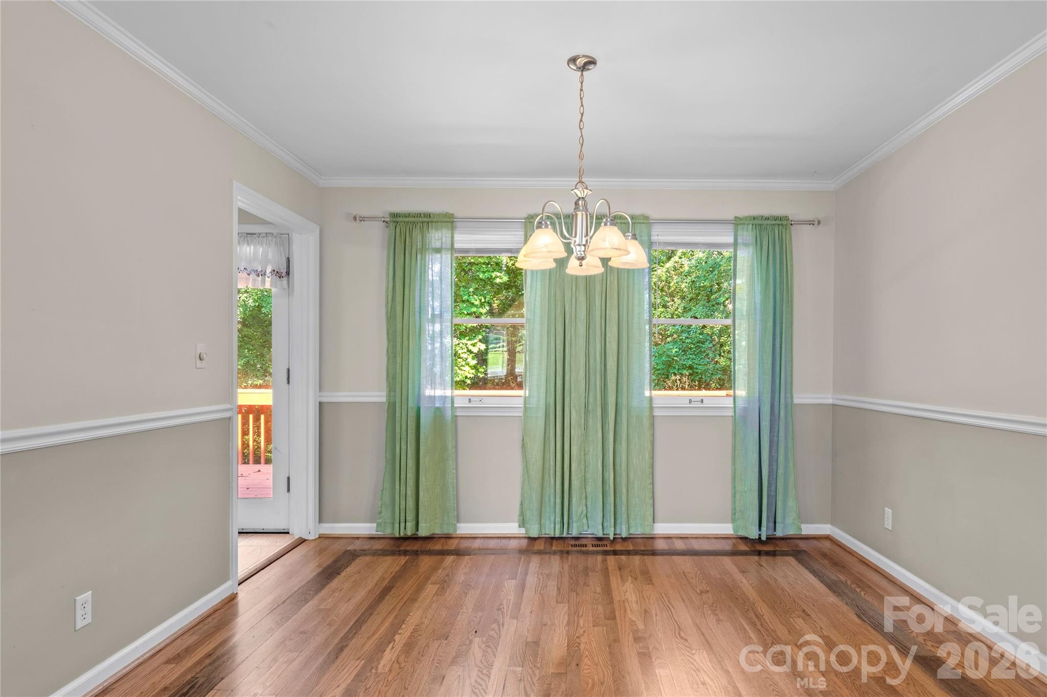6045 Stone Bluff Drive Property Photo 15