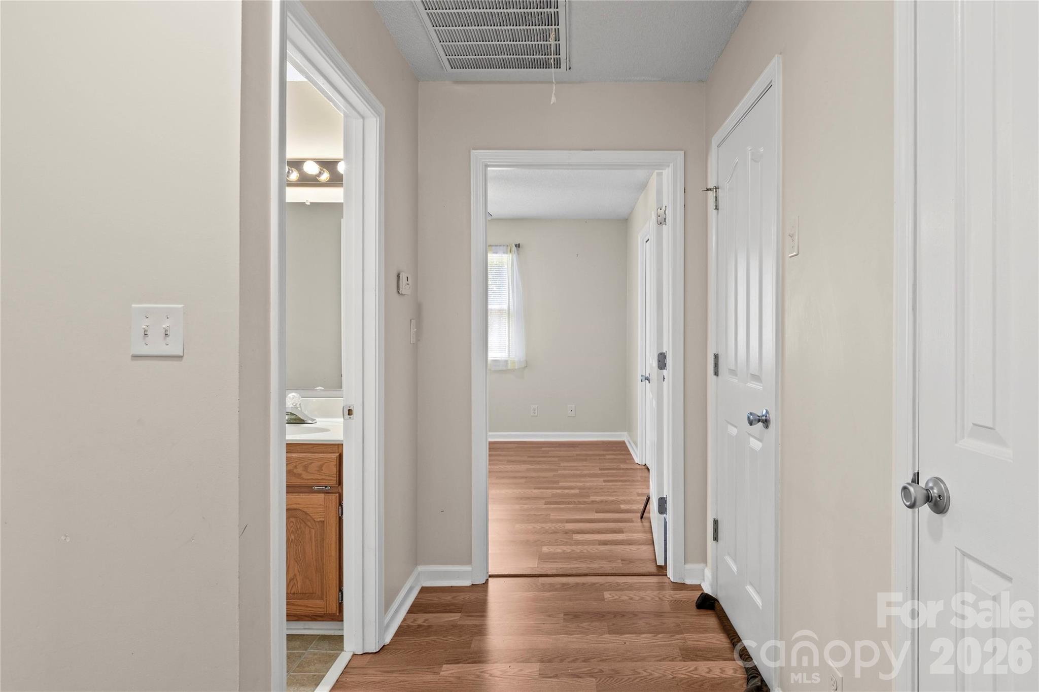 6045 Stone Bluff Drive Property Photo 31