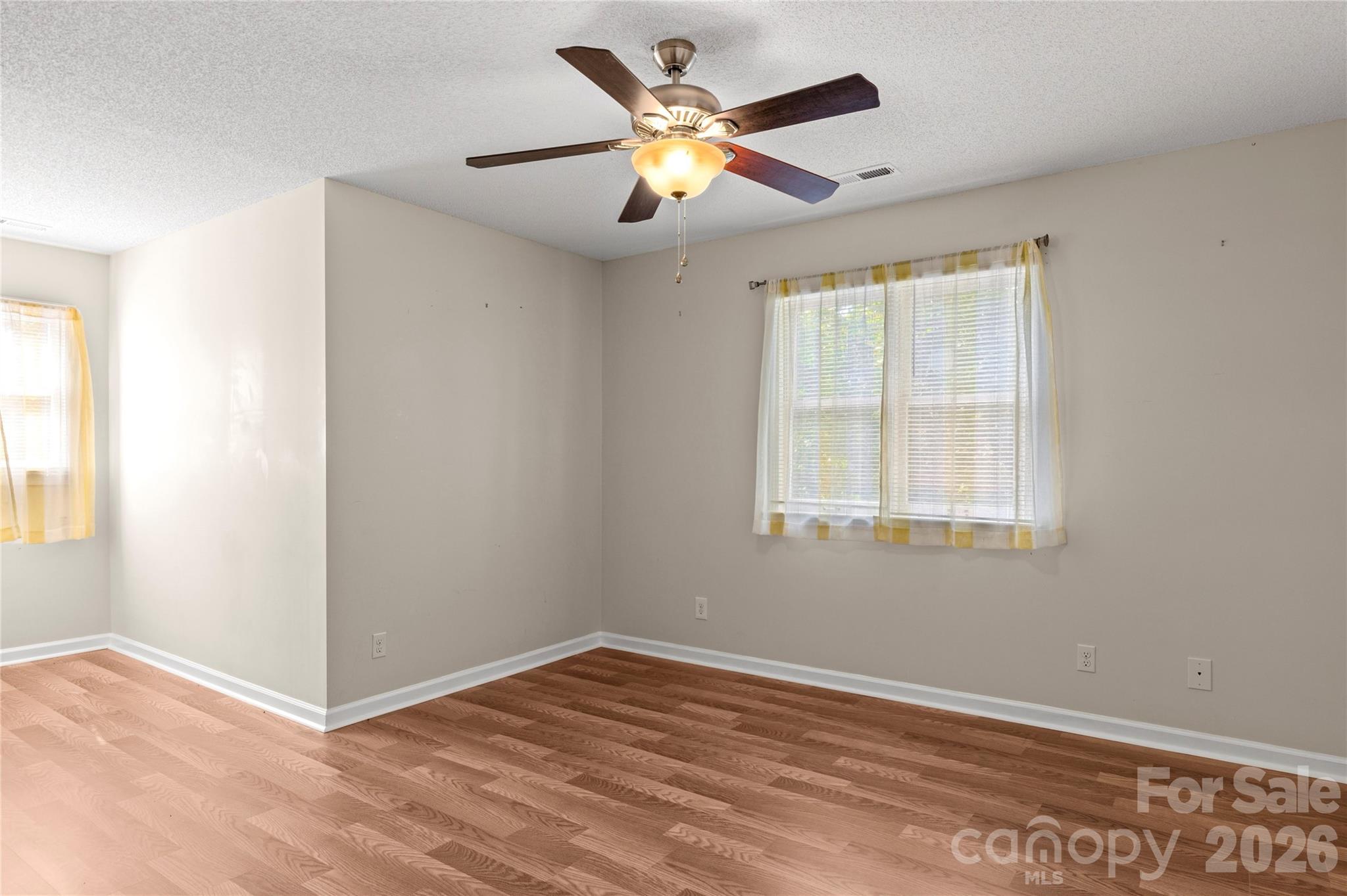 6045 Stone Bluff Drive Property Photo 33