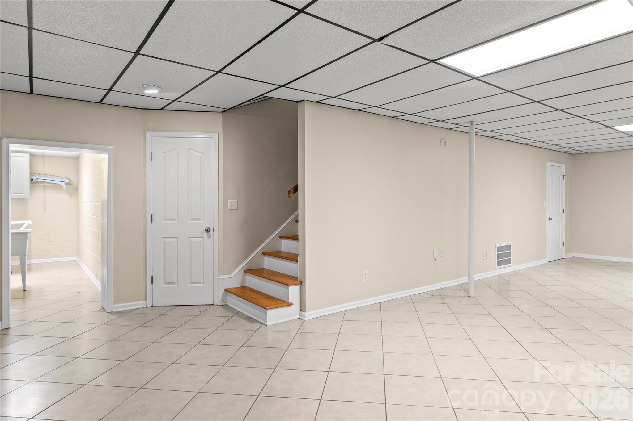 6045 Stone Bluff Drive Property Photo 37