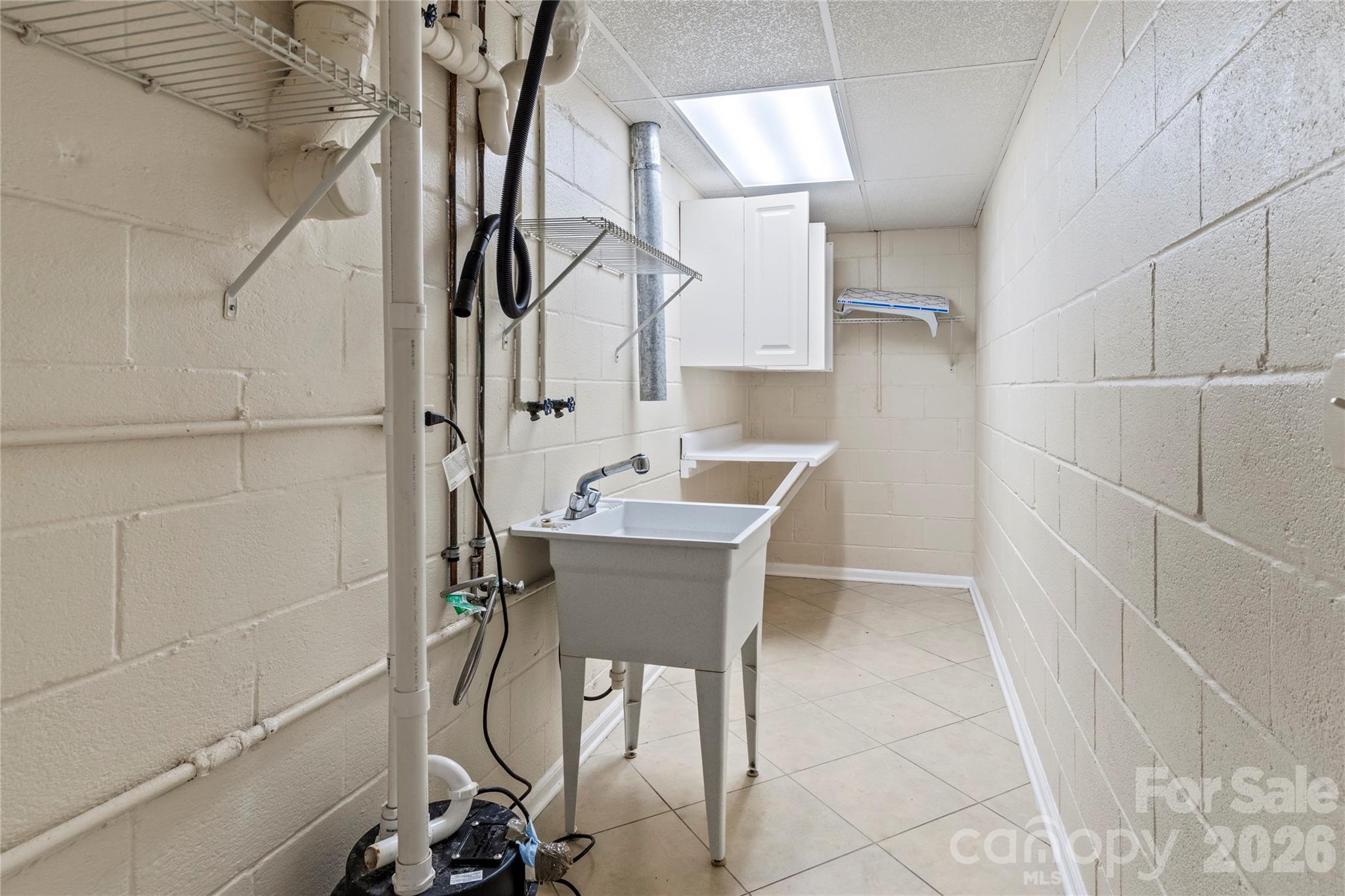 6045 Stone Bluff Drive Property Photo 39