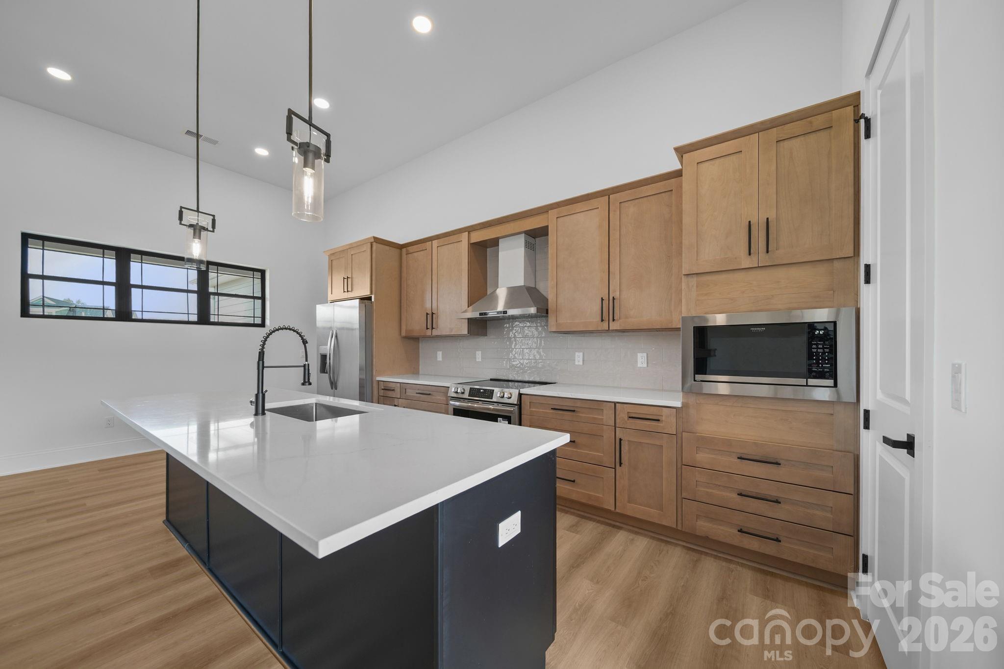 123 Trinity Court Property Photo 12