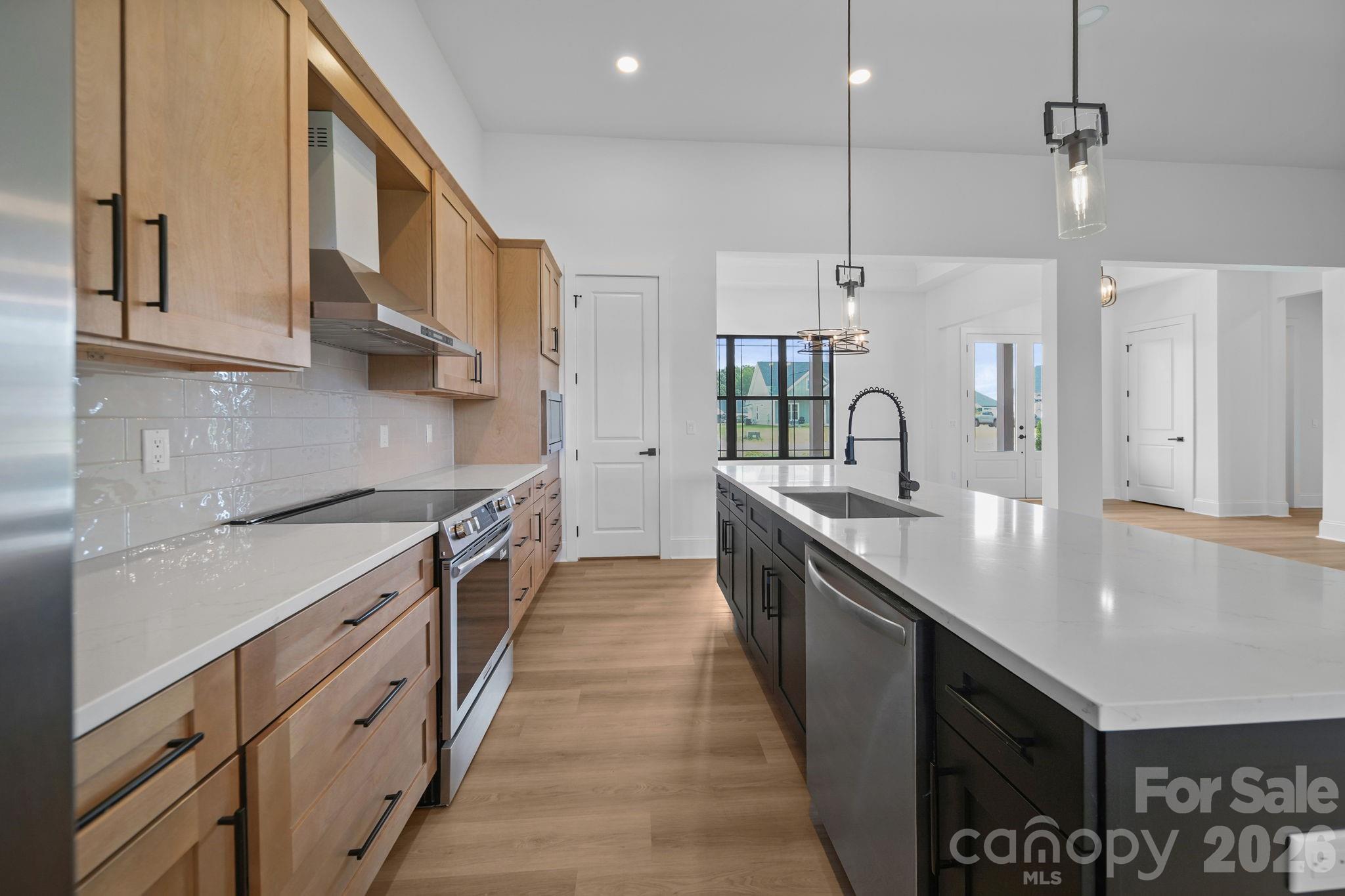 123 Trinity Court Property Photo 15