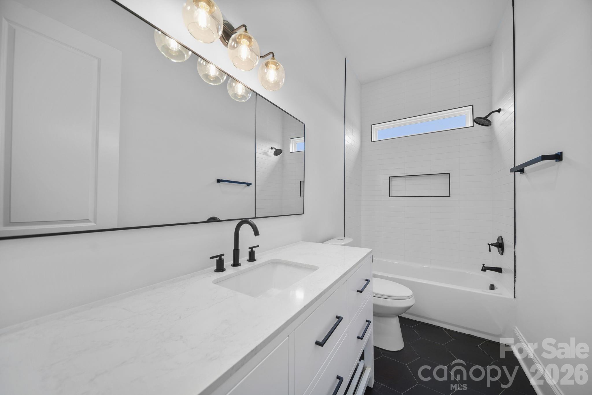 123 Trinity Court Property Photo 26