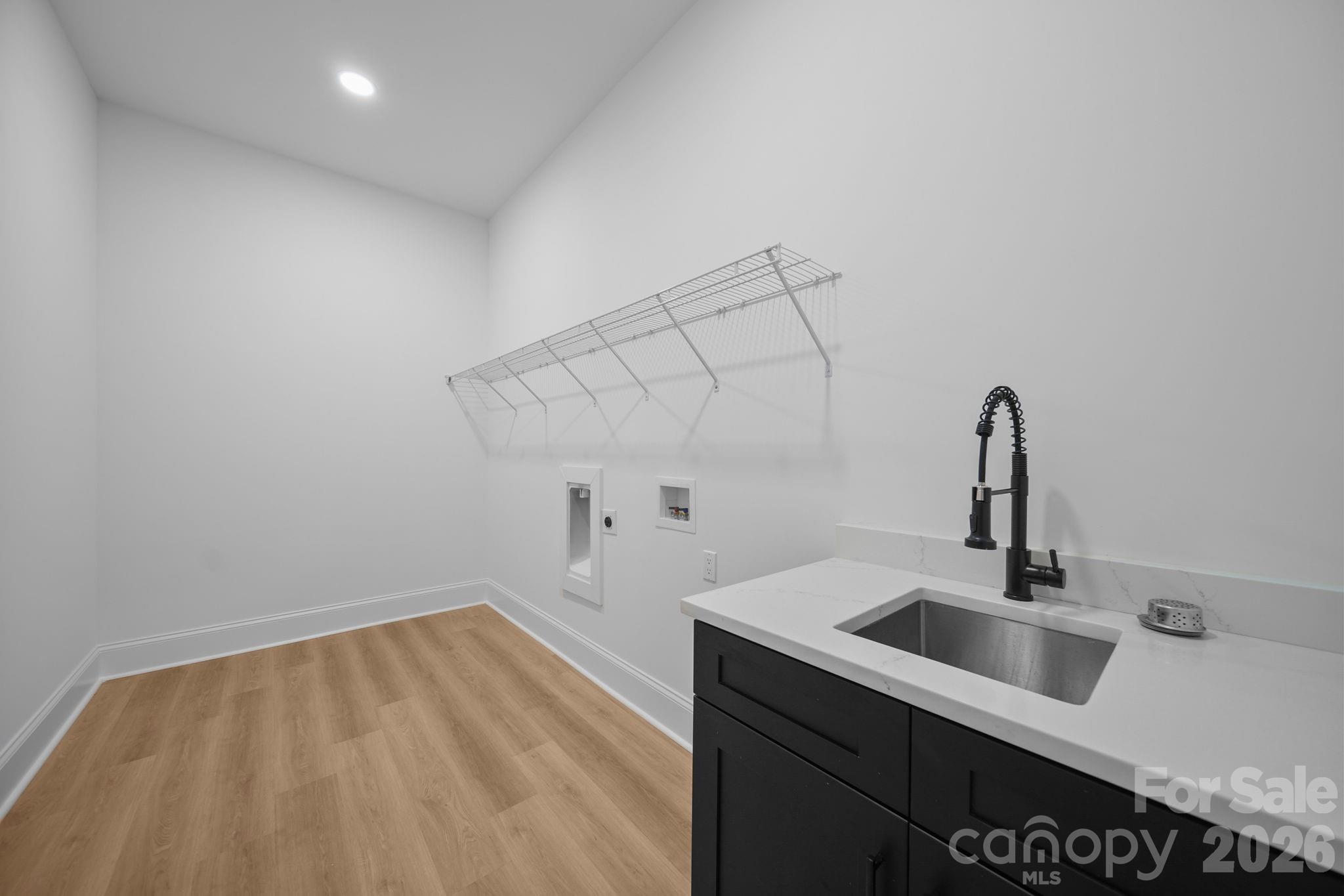 123 Trinity Court Property Photo 32