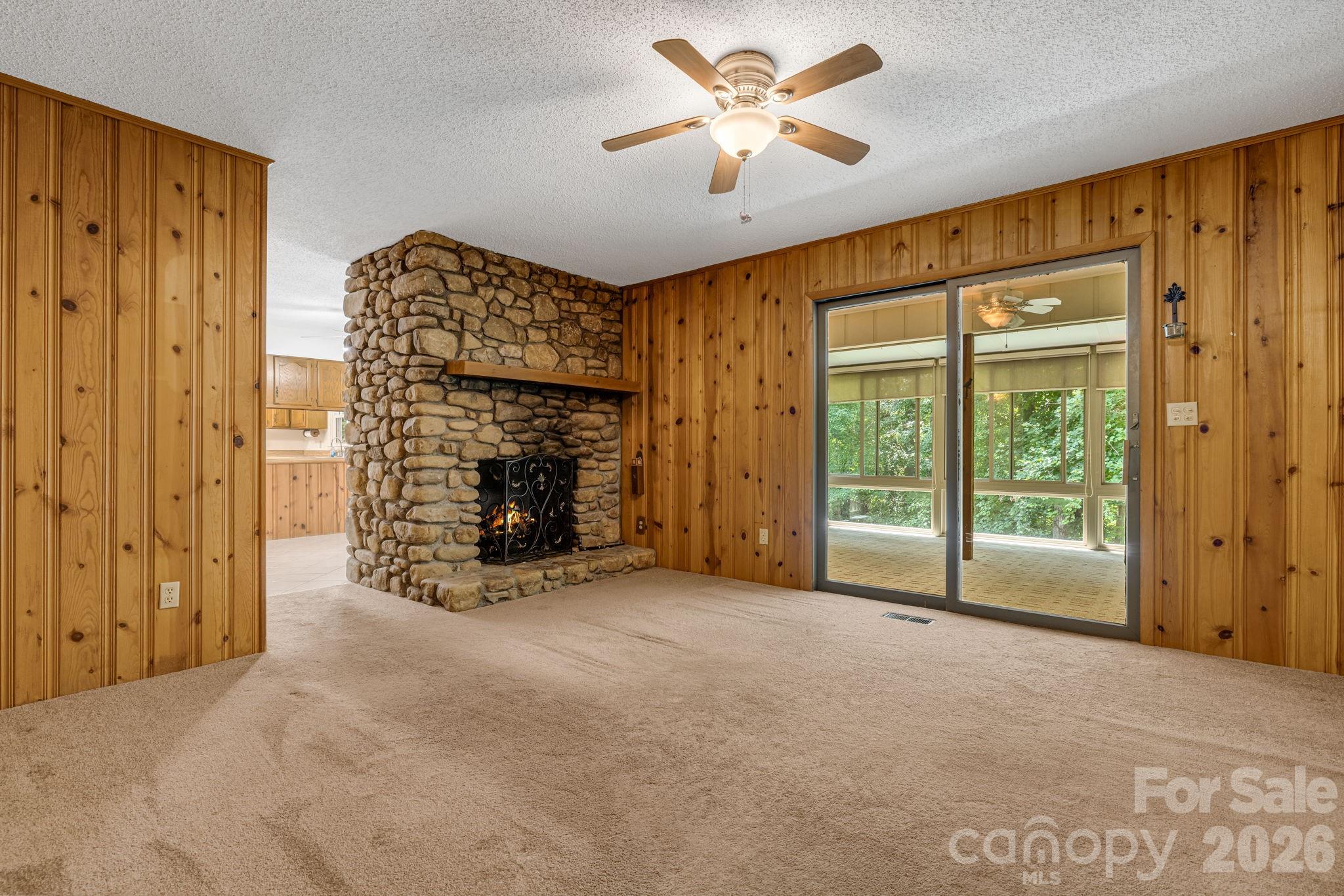11 E Ridgeway Drive Property Photo 12